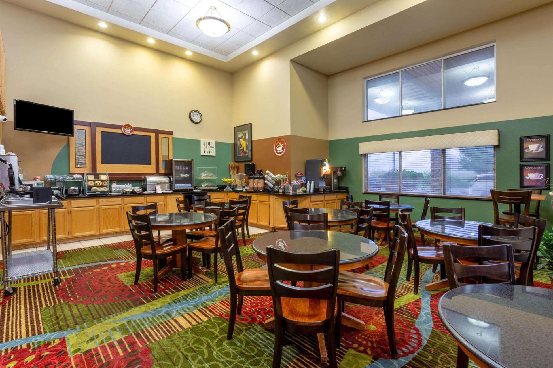 AmericInn by Wyndham Wausau photo 27