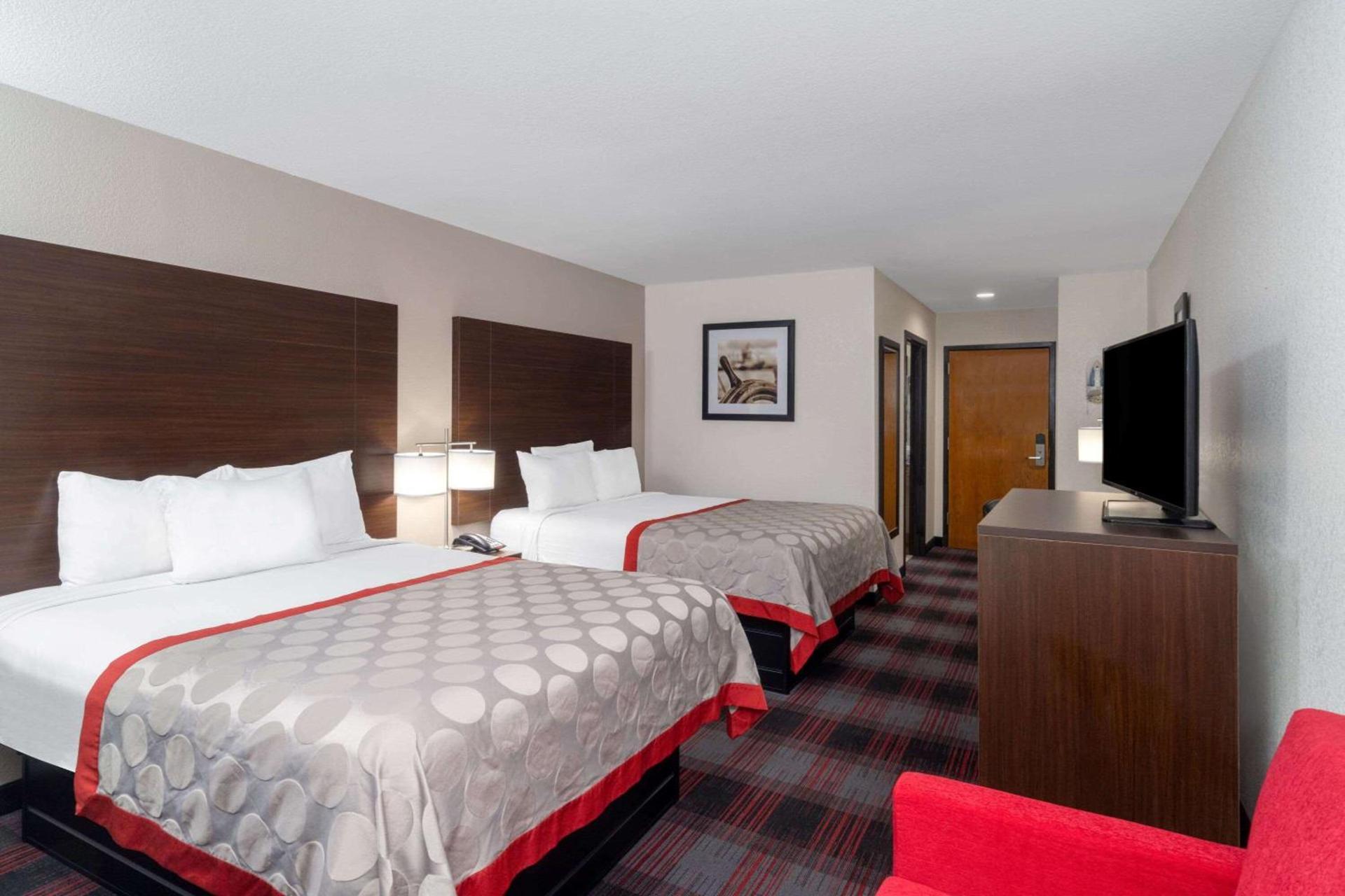 Ramada by Wyndham Maggie Valley photo 9