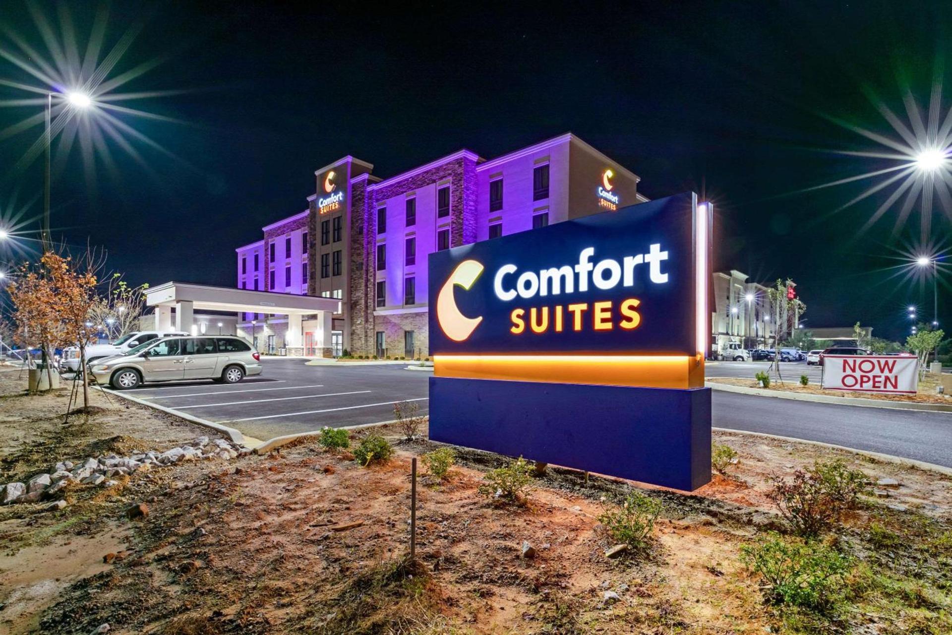 Comfort Suites North Tupelo photo 33