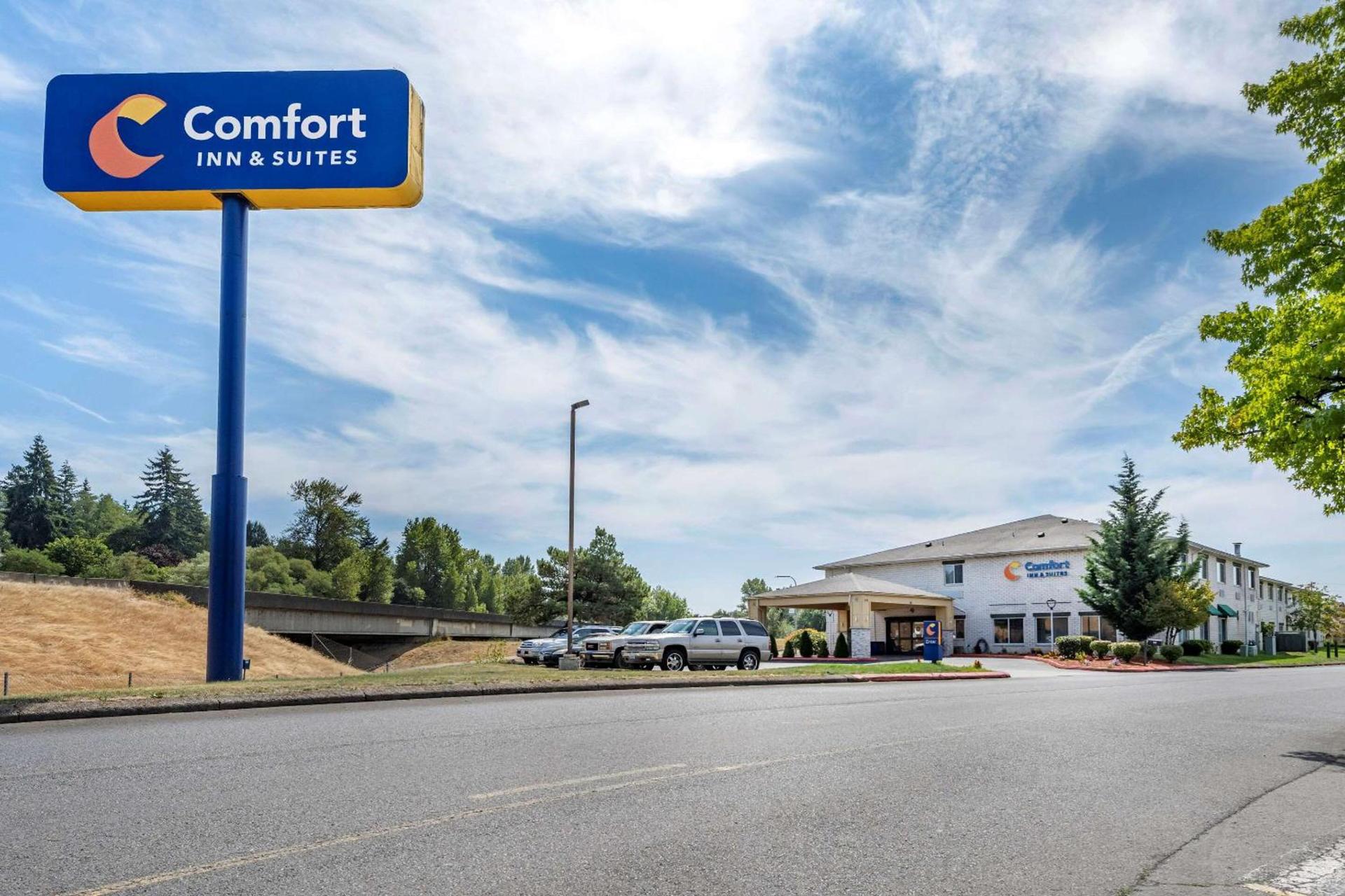 Comfort Inn & Suites Kelso - Longview photo 2