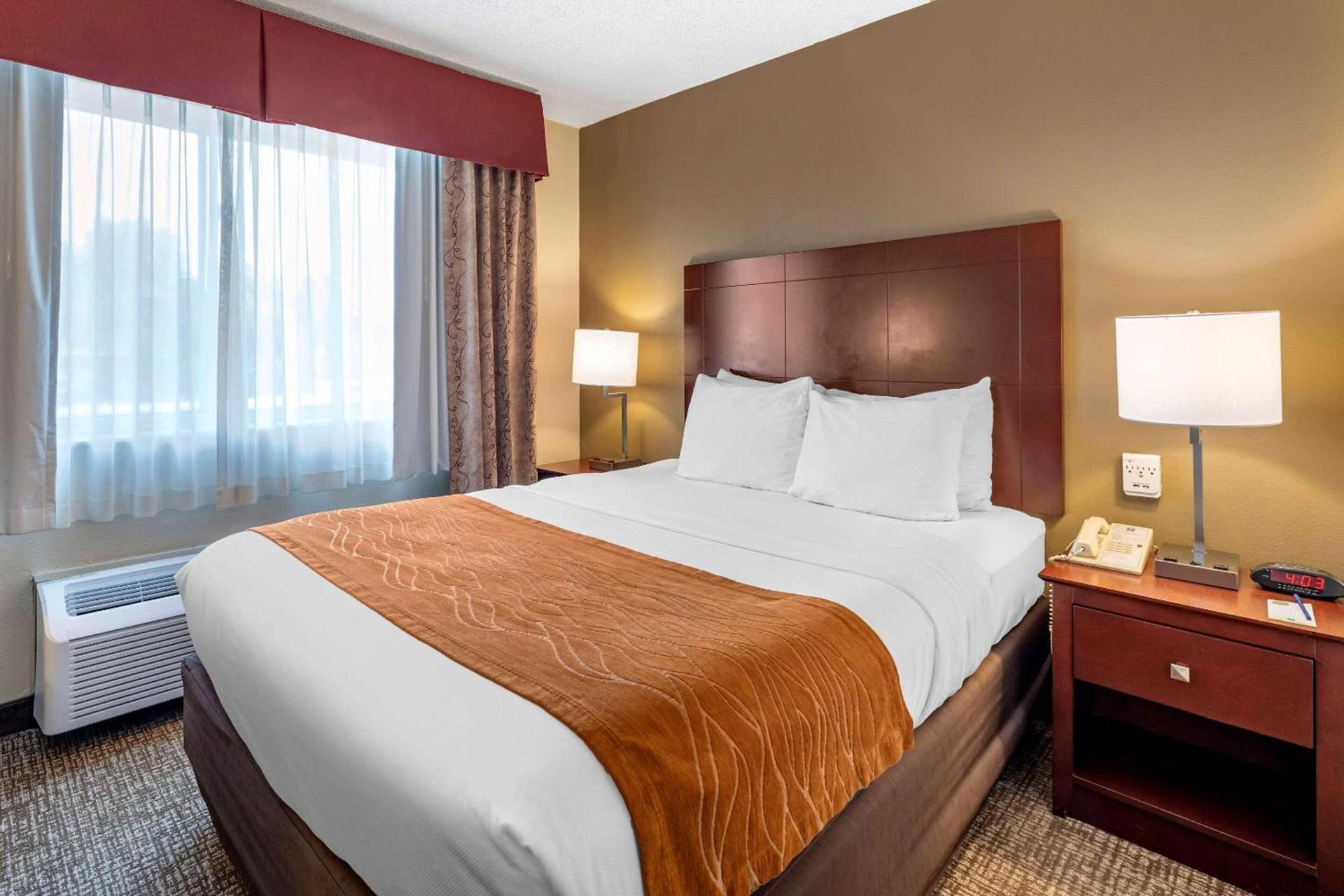 Comfort Inn & Suites Kelso - Longview photo 14