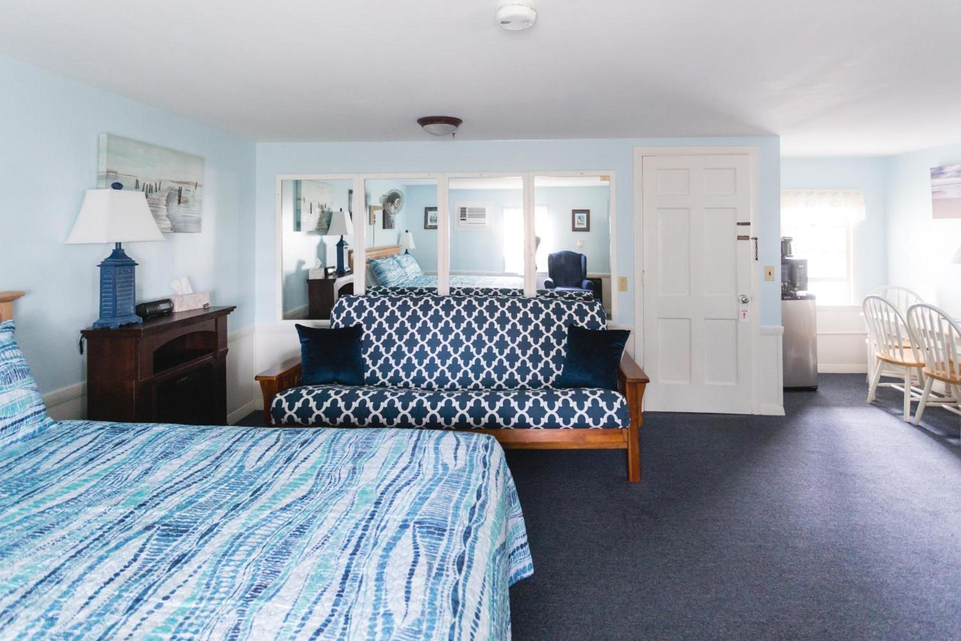A Beach Breeze Inn photo 8