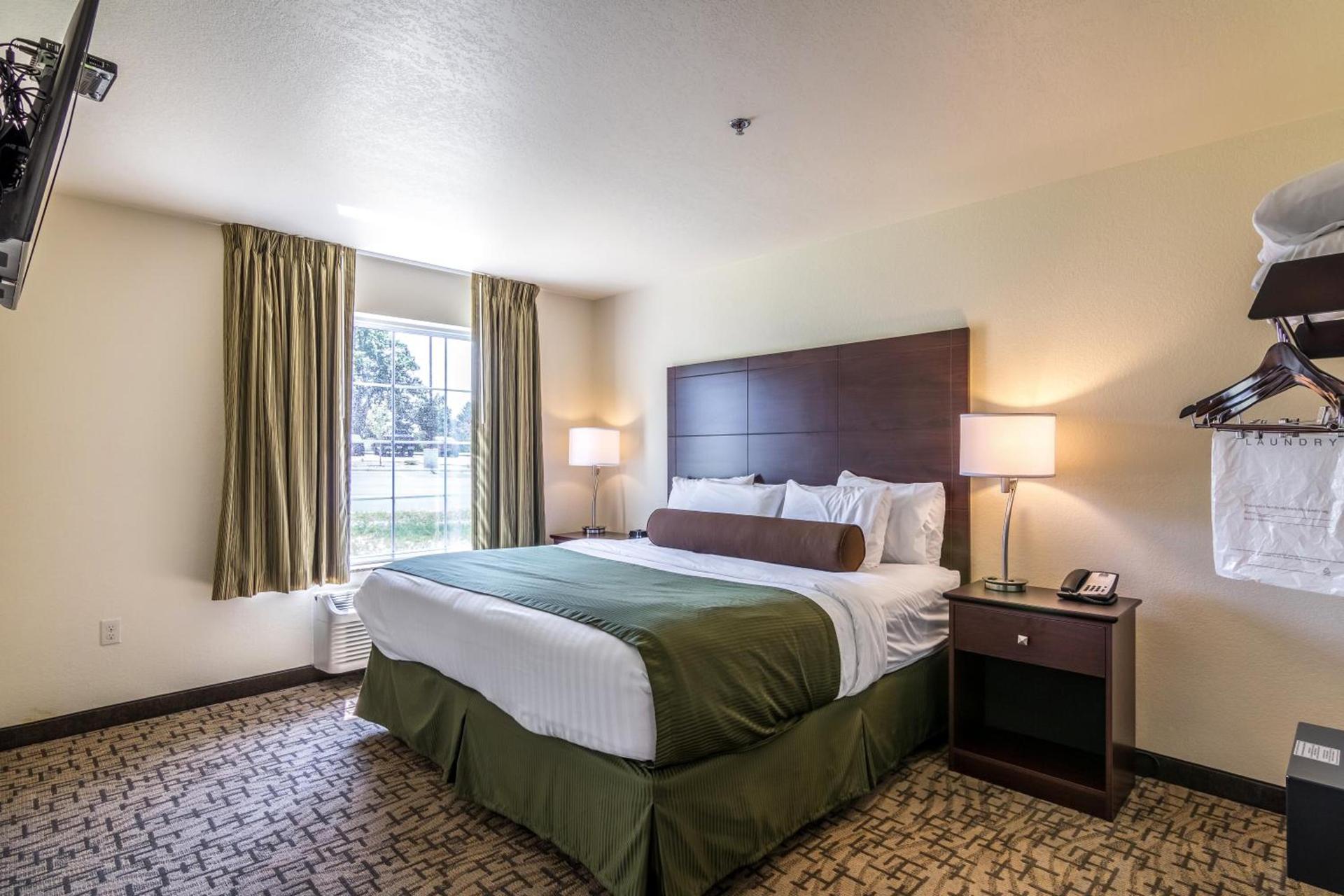 Cobblestone Inn & Suites - Barron photo 38