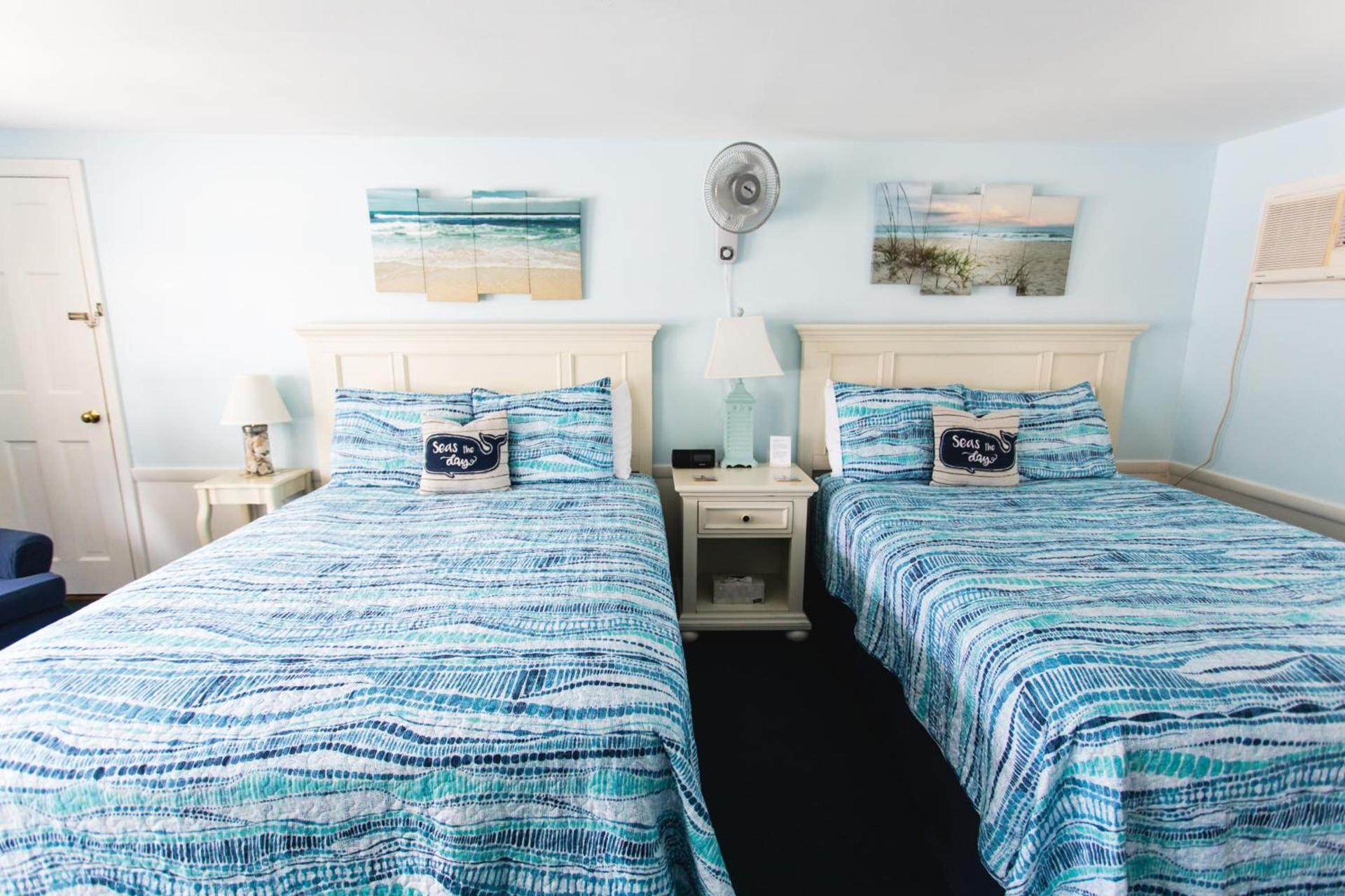 A Beach Breeze Inn photo 13