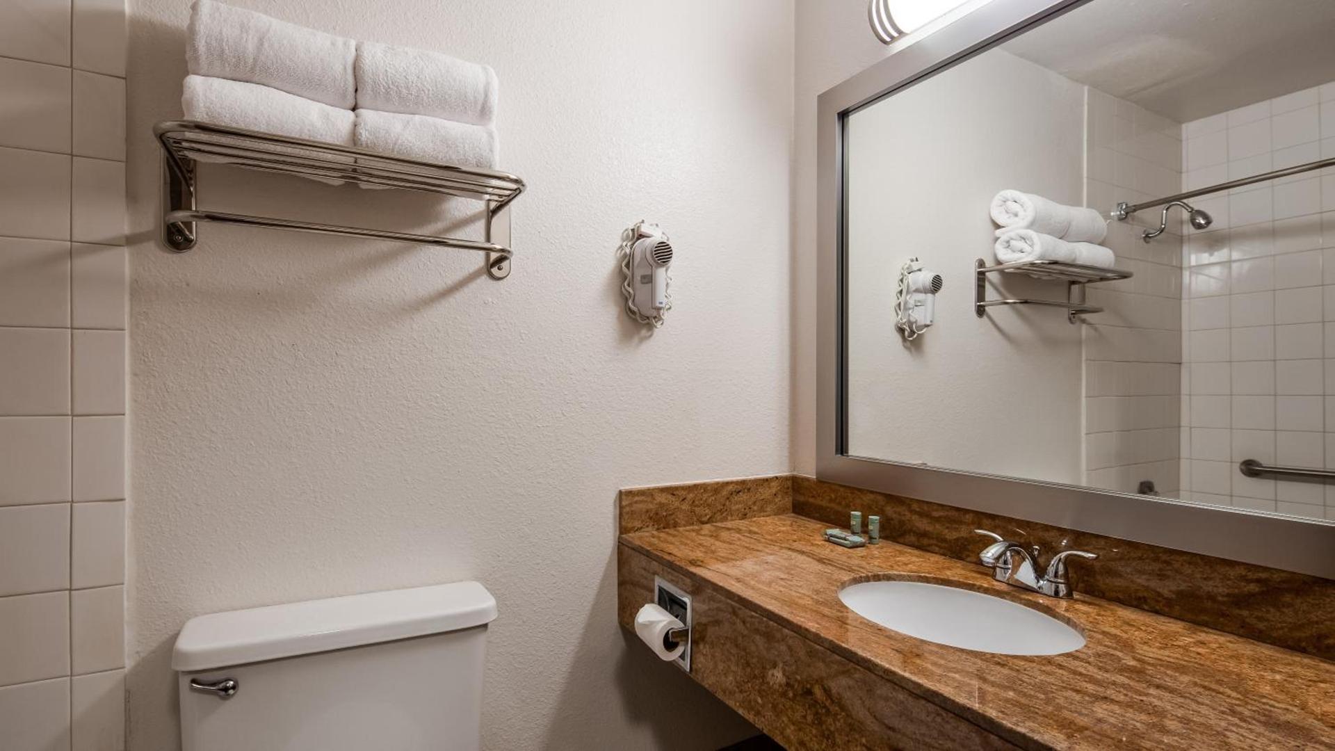 Best Western Aladdin Inn photo 58
