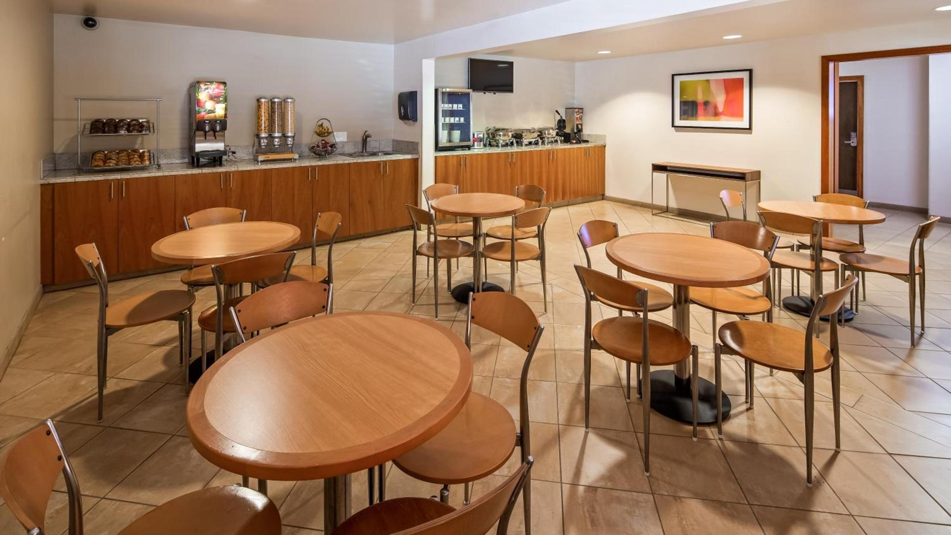 Best Western Aladdin Inn photo 55