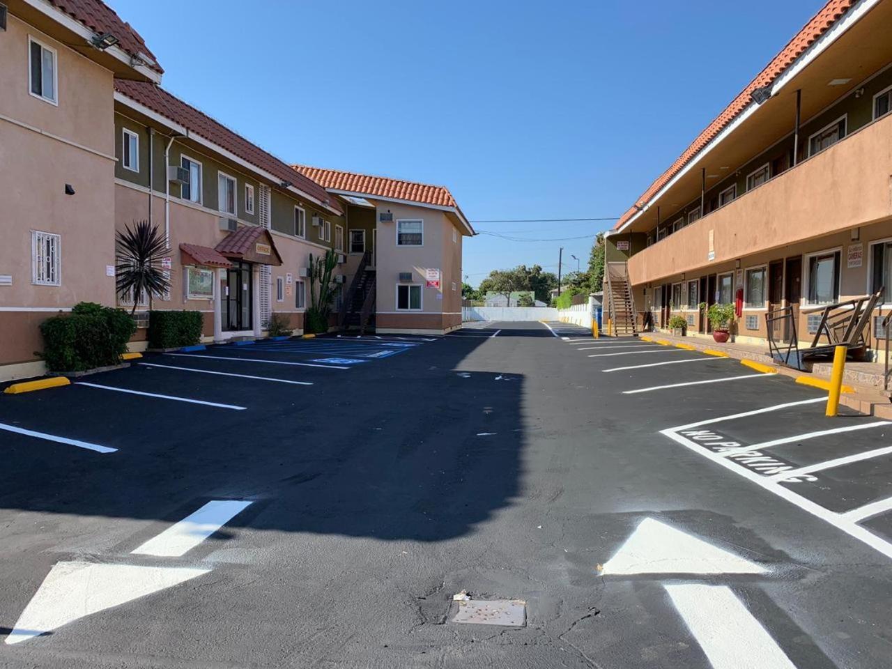 Encore Inn Inglewood photo 21