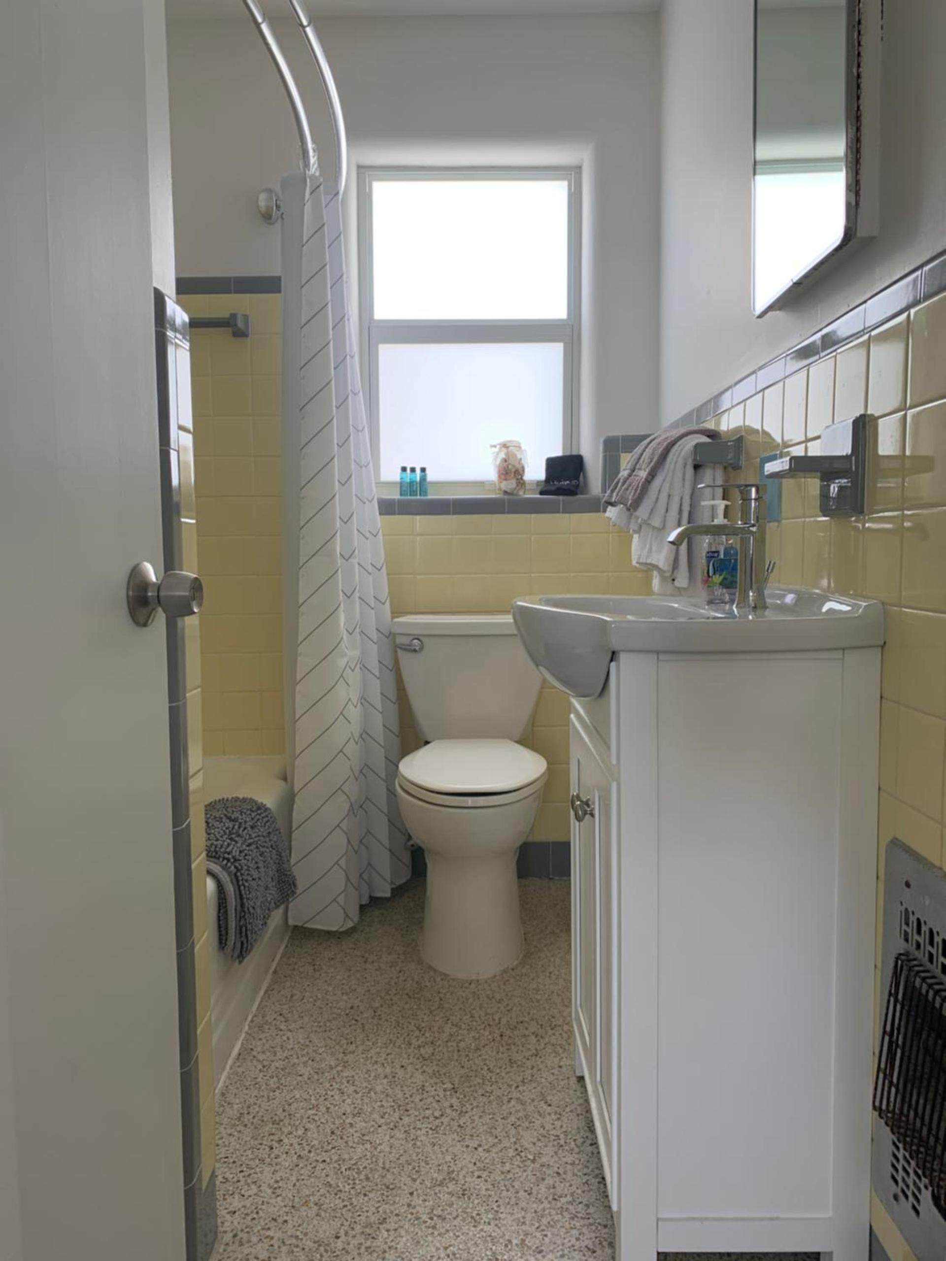 Ocean Eleven Suites photo 6