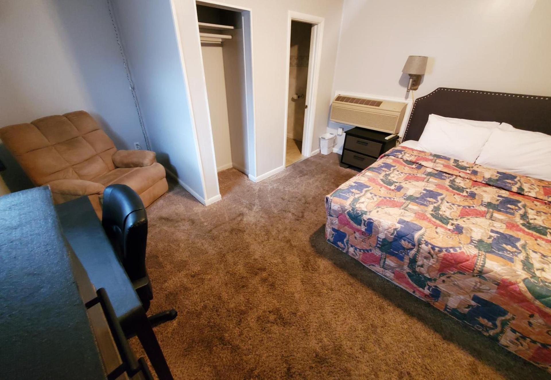 Holiday Lodge photo 14