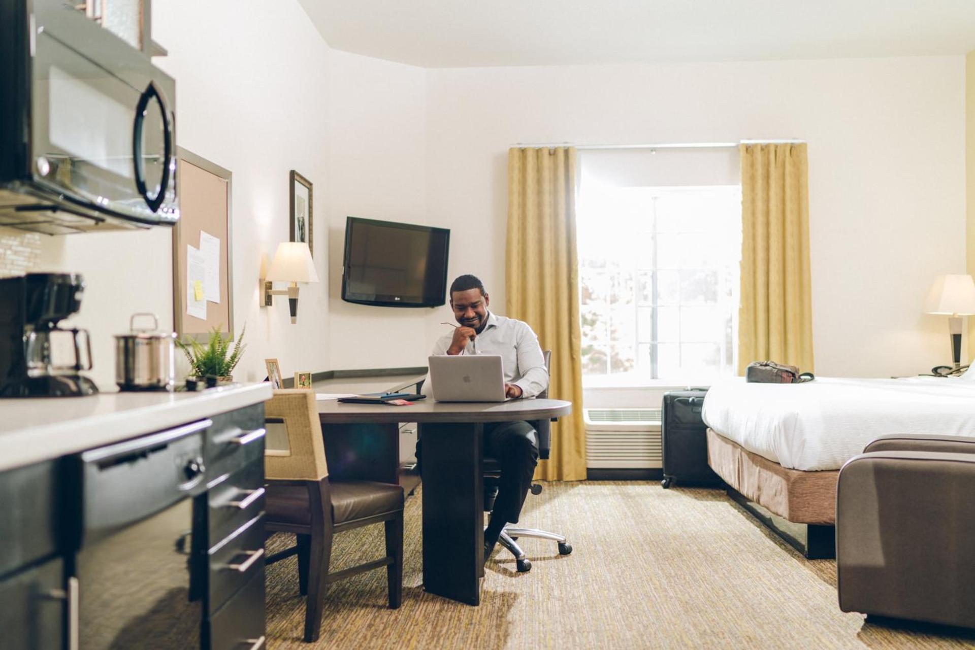 Candlewood Suites - Austin North by IHG photo 17