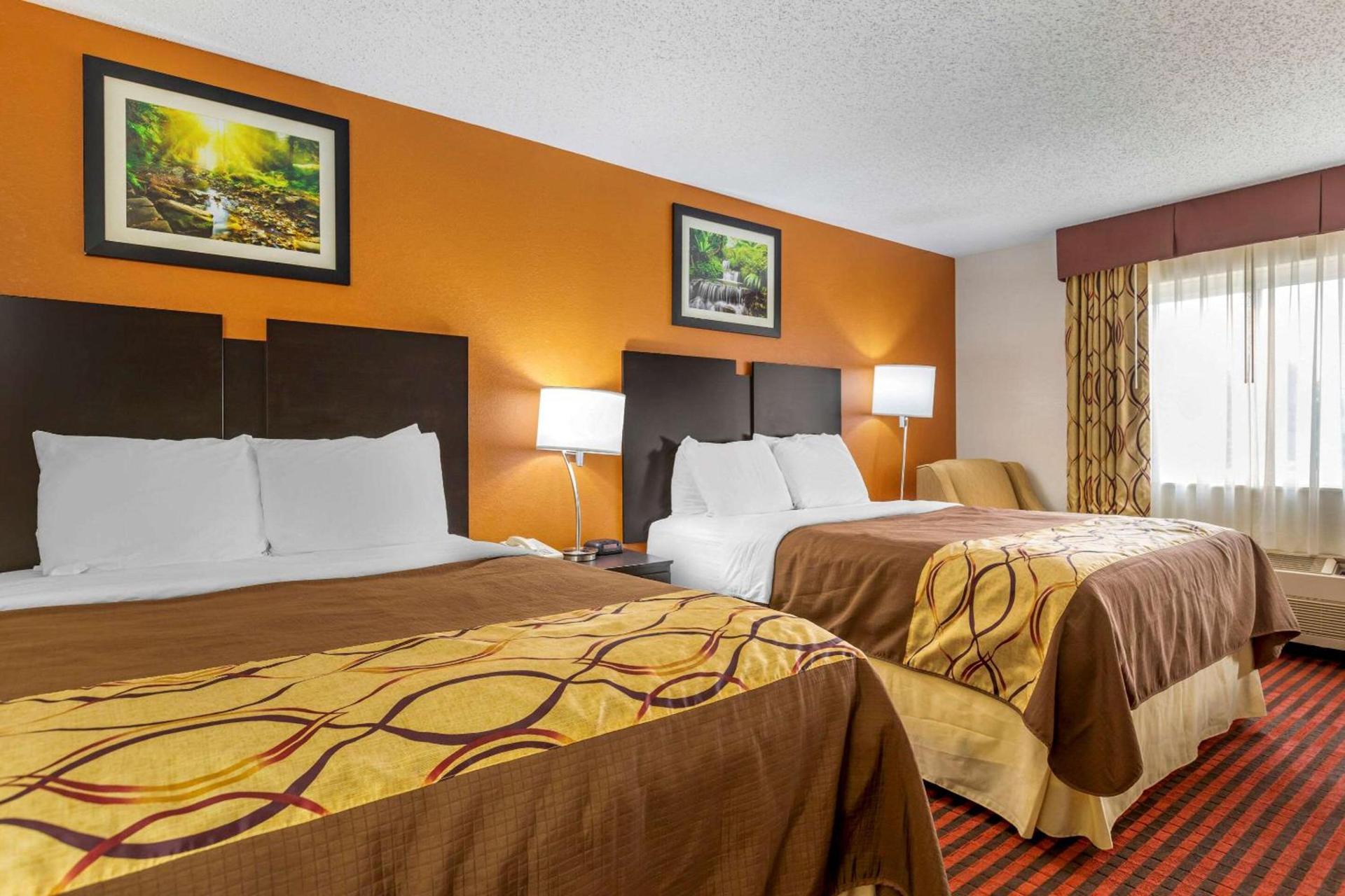 Rodeway Inn Coopersville photo 22