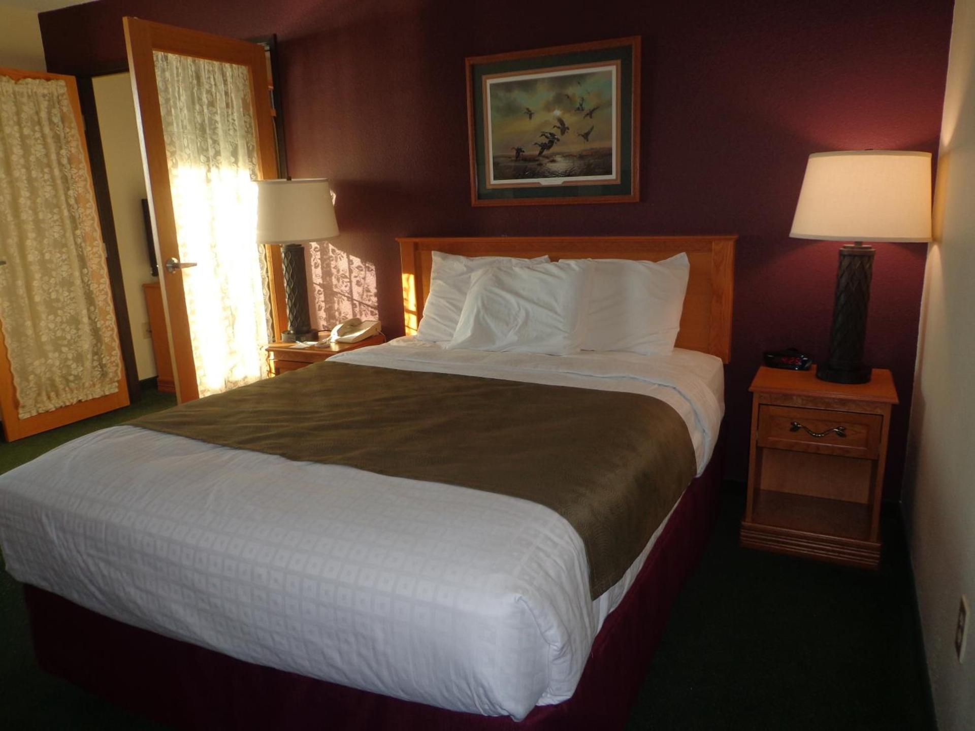 AmericInn by Wyndham Madison SD photo 24