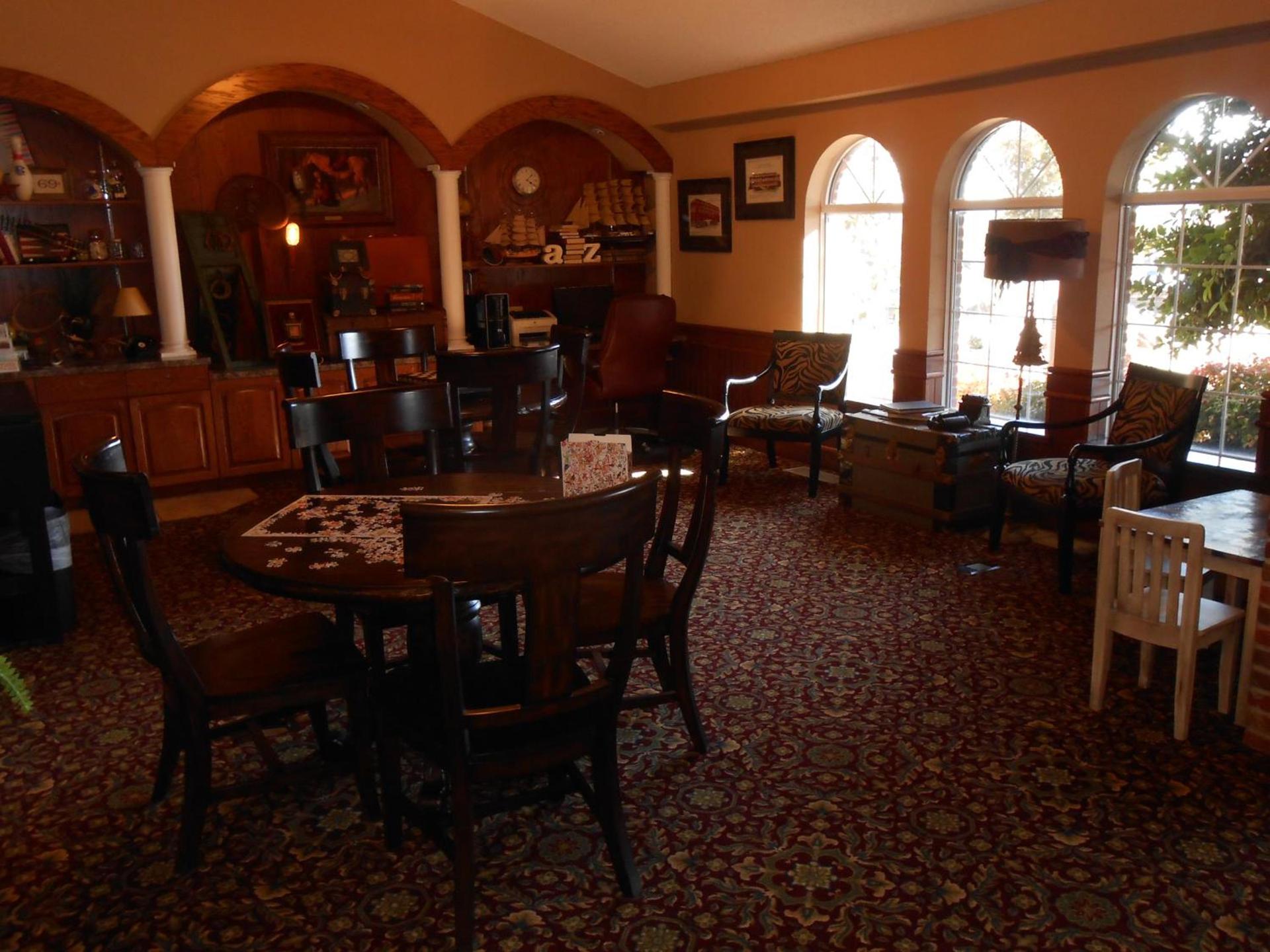 AmericInn by Wyndham McAlester photo 16