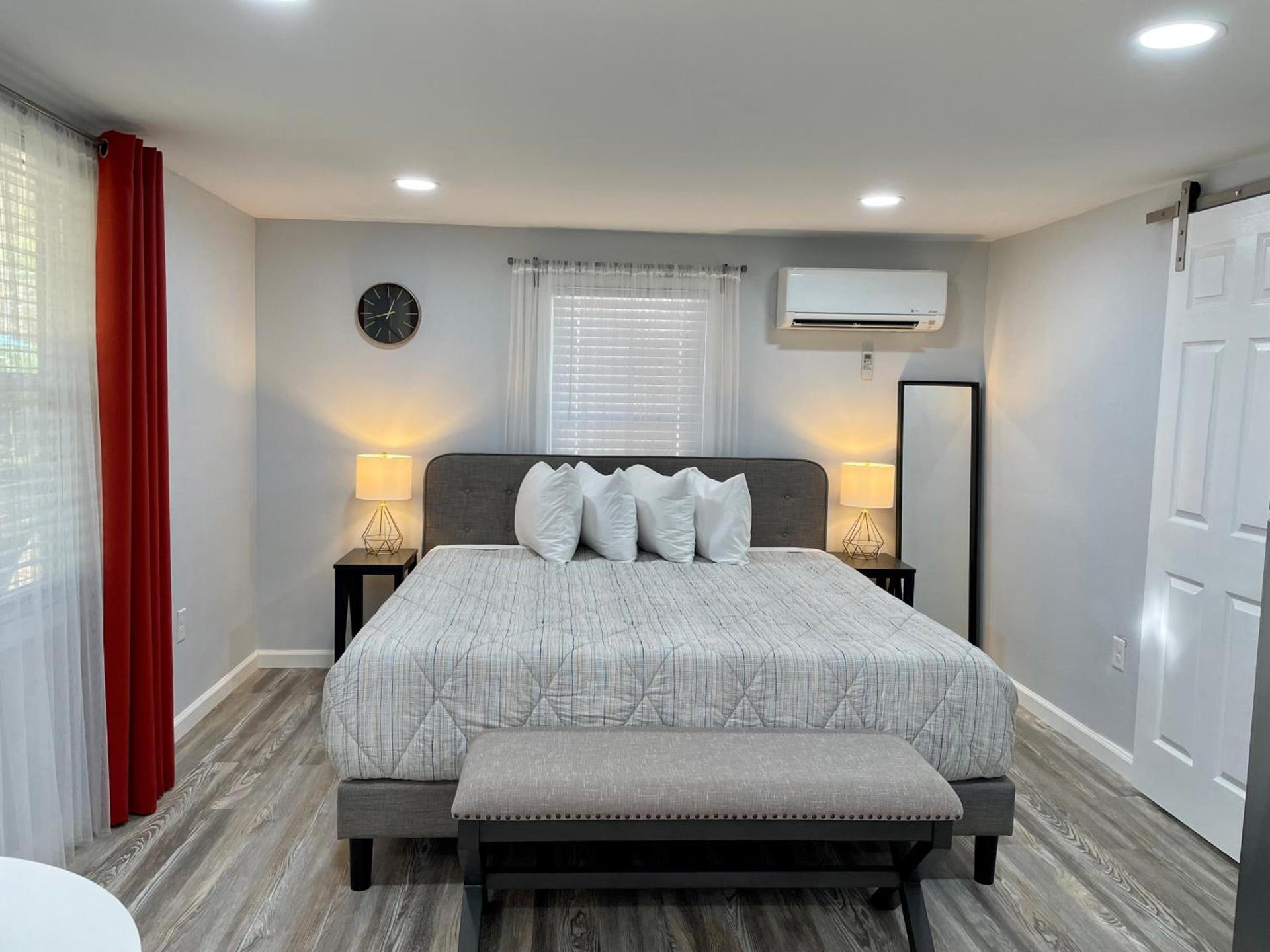 Veda Inn & Cottages photo 27
