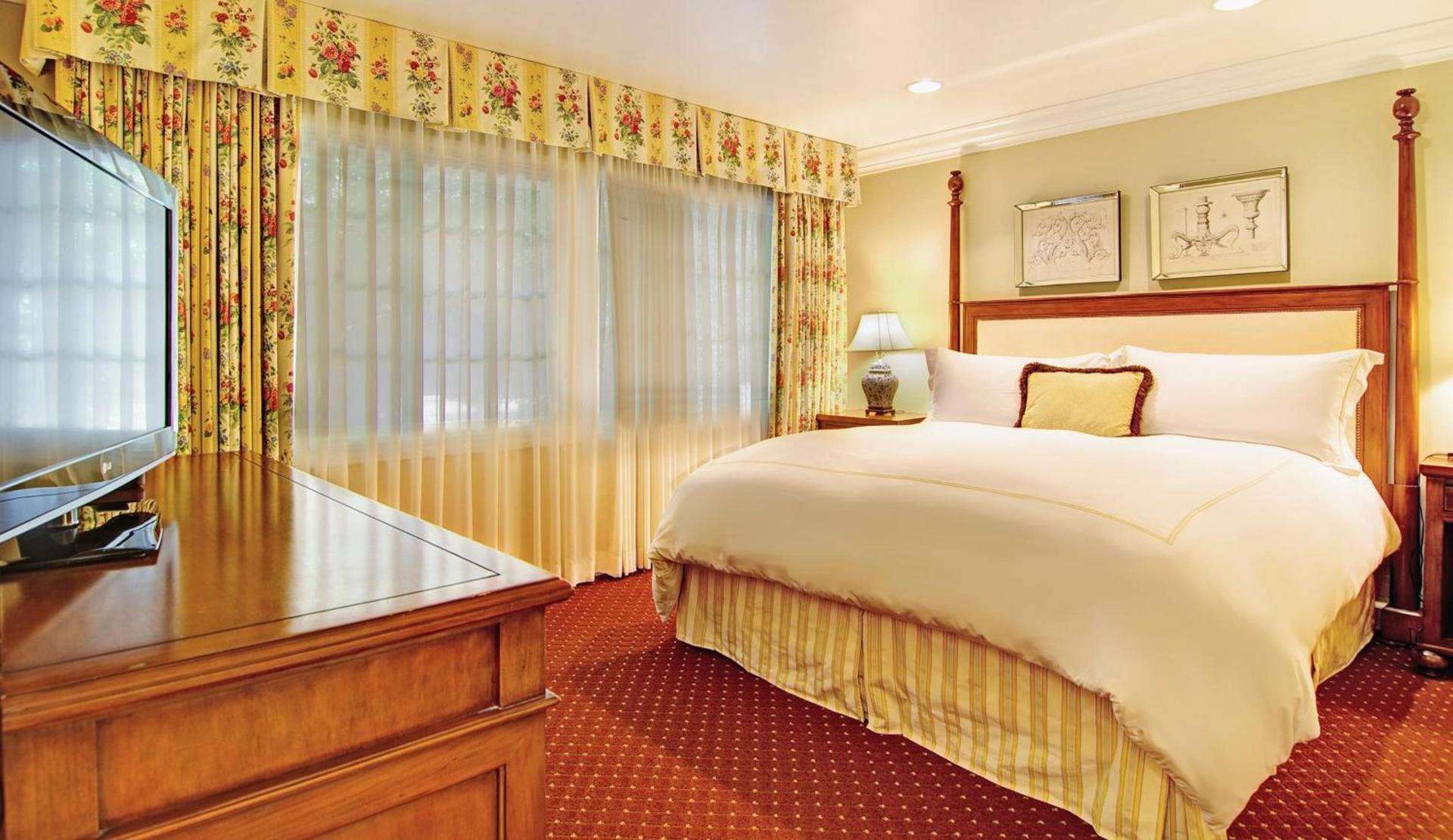 Wayside Inn photo 36