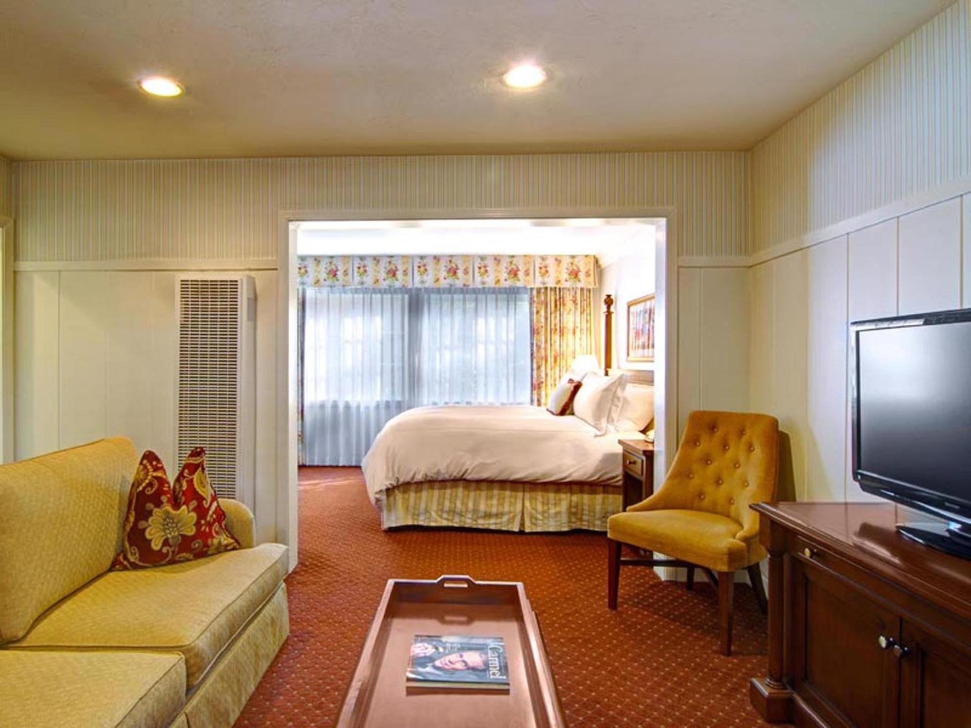 Wayside Inn photo 45