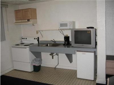 Hub Motel photo 21