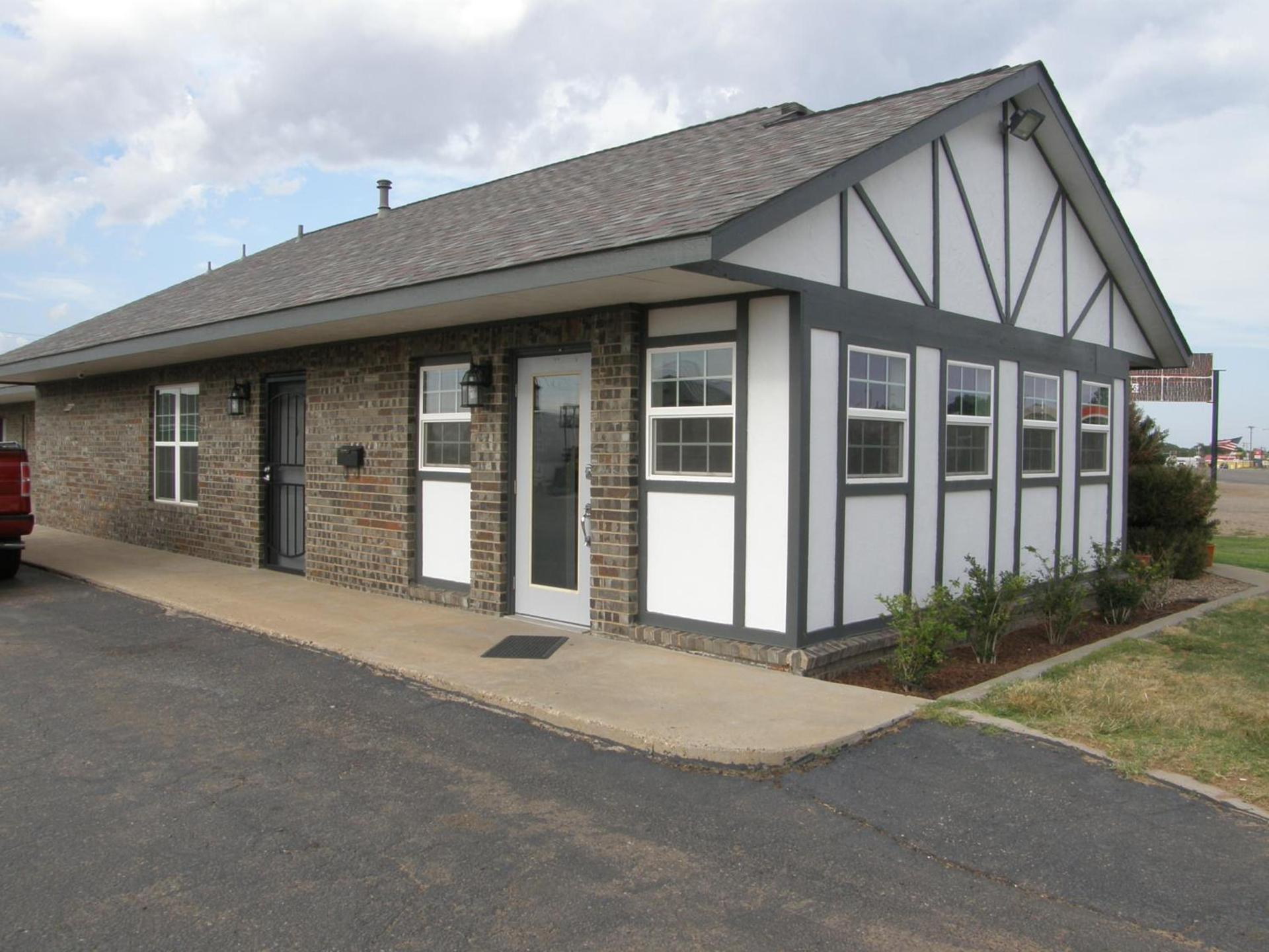 Friona Inn photo 16