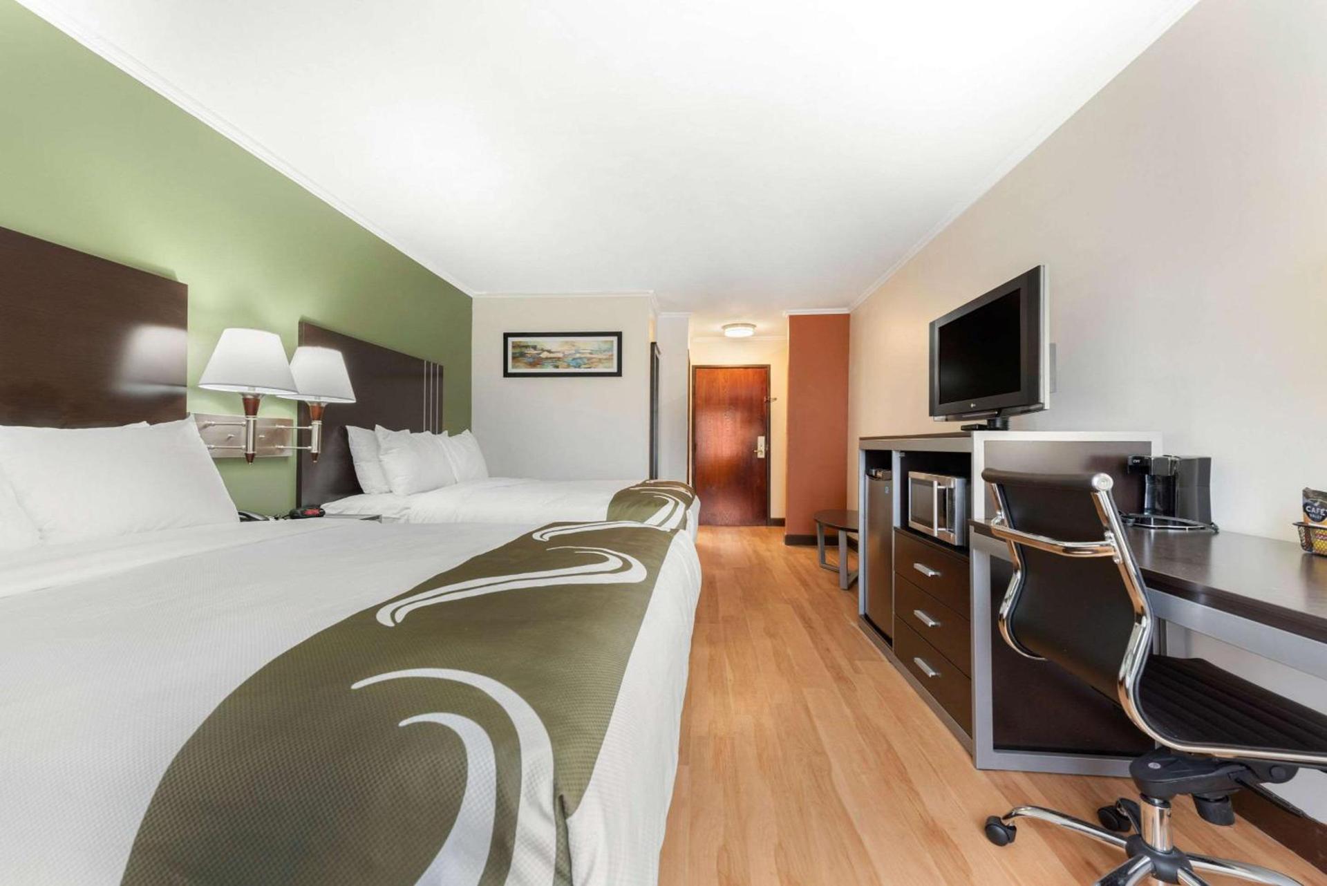 Quality Inn Fairborn near Wright Patterson AFB photo 21