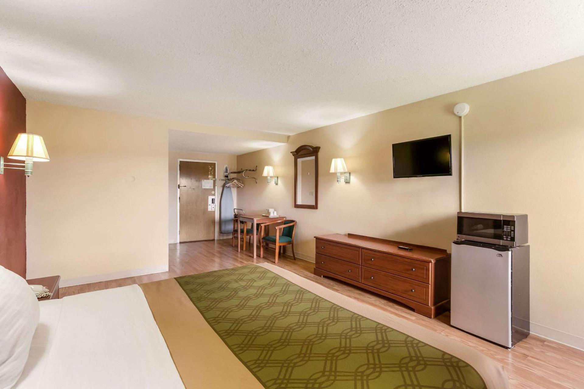 Inn at York photo 25