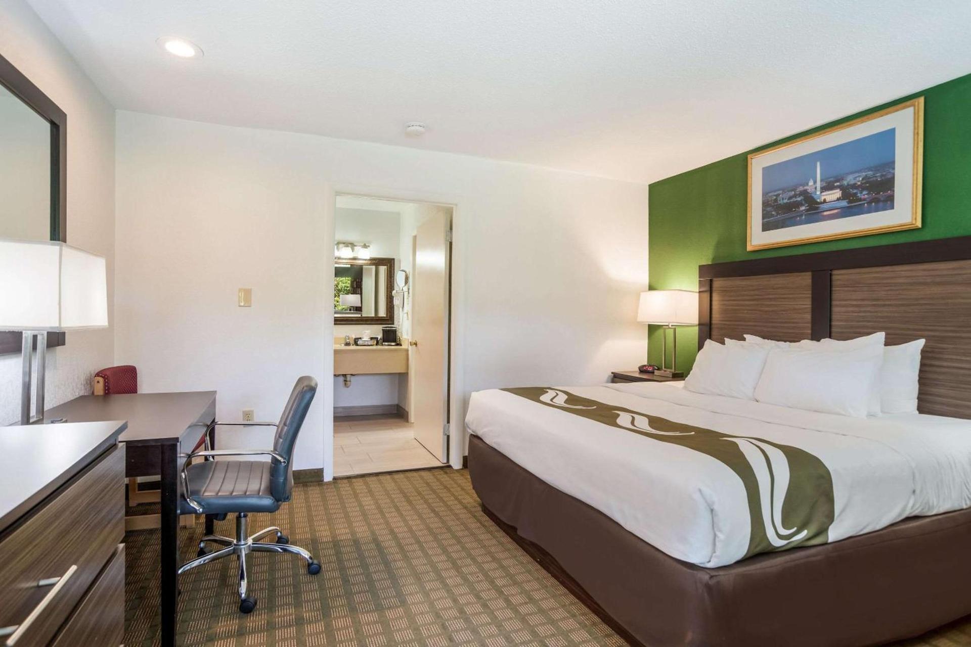 Quality Inn Mount Vernon photo 23