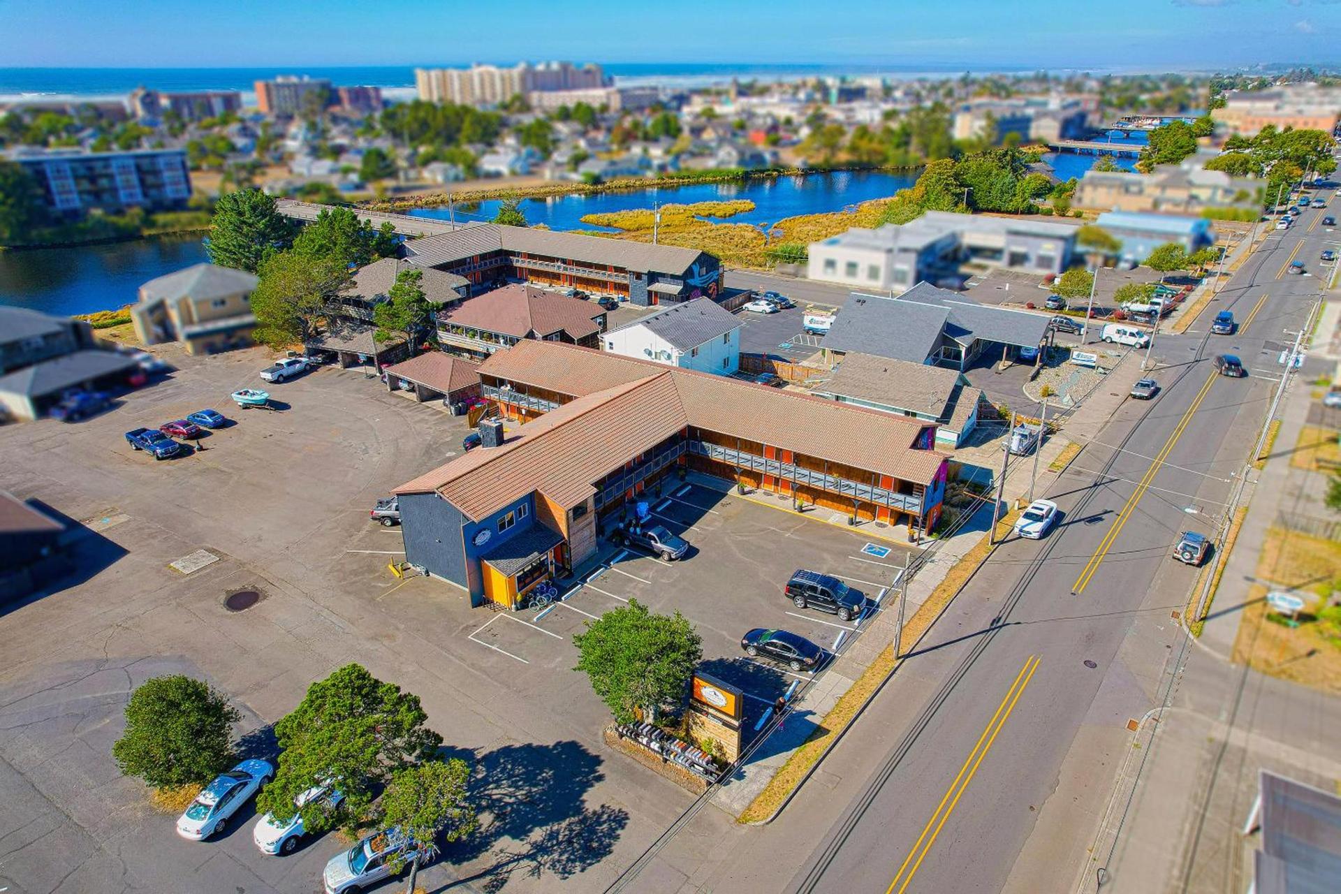 Coast River Inn by OYO Seaside photo 8