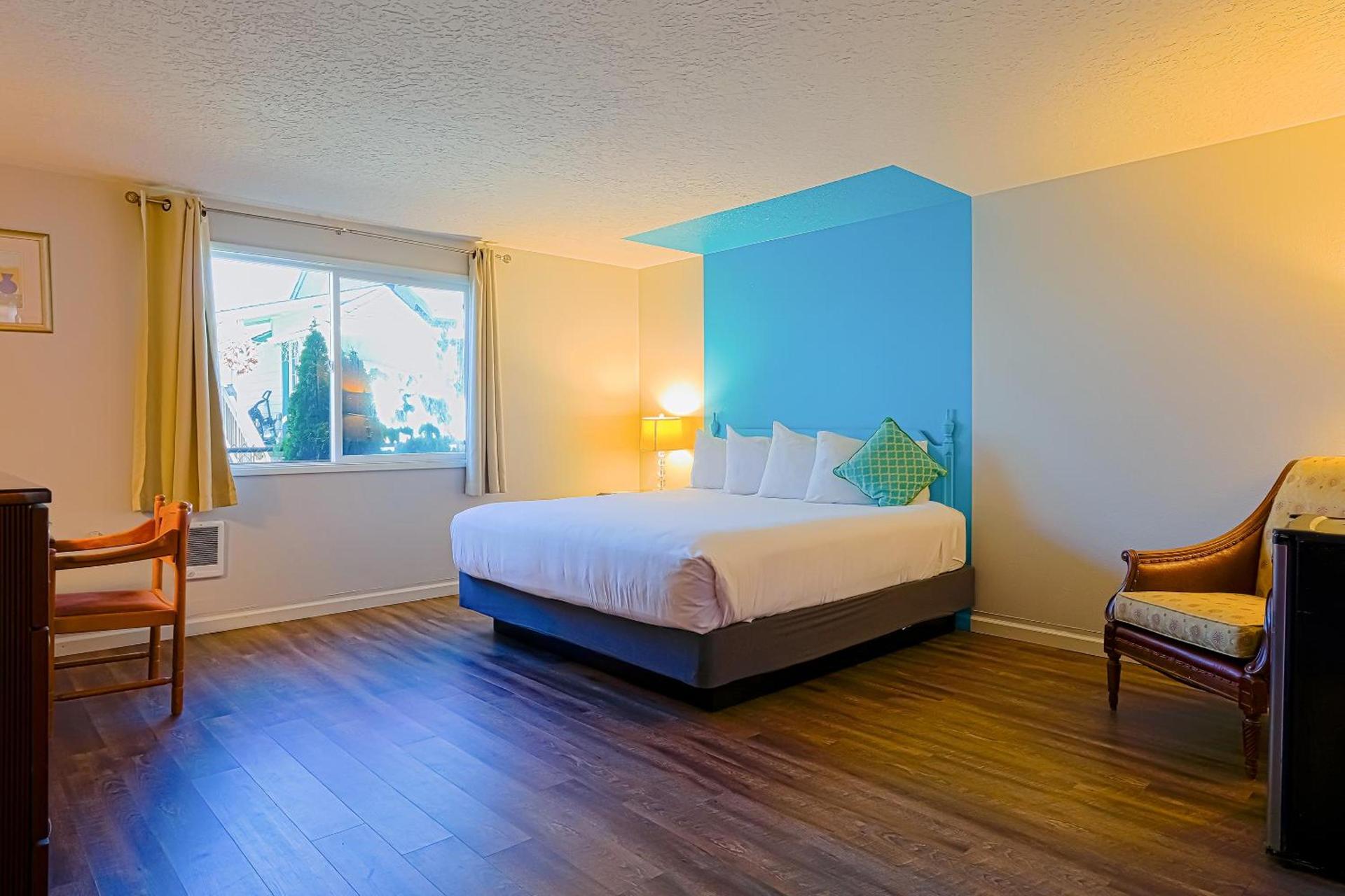 Coast River Inn by OYO Seaside photo 59