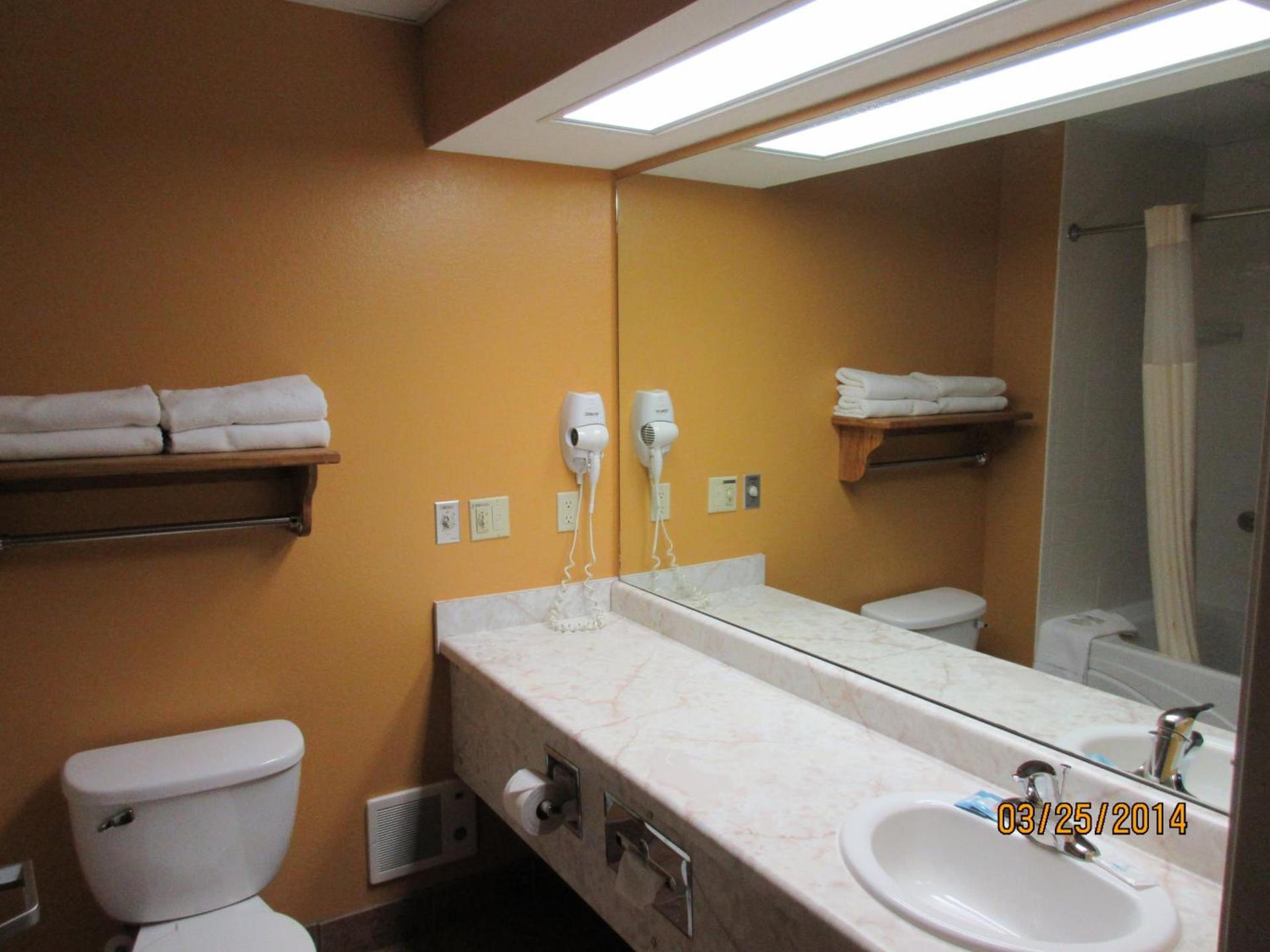 Parkfield Inn - Warsaw photo 15