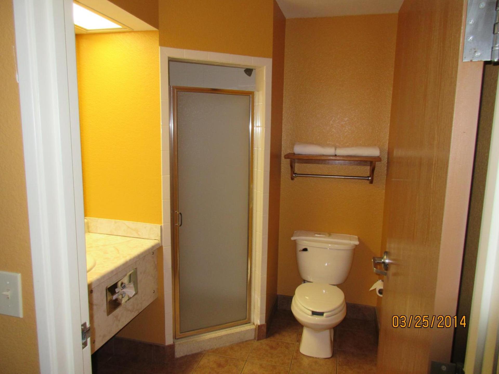 Parkfield Inn - Warsaw photo 19