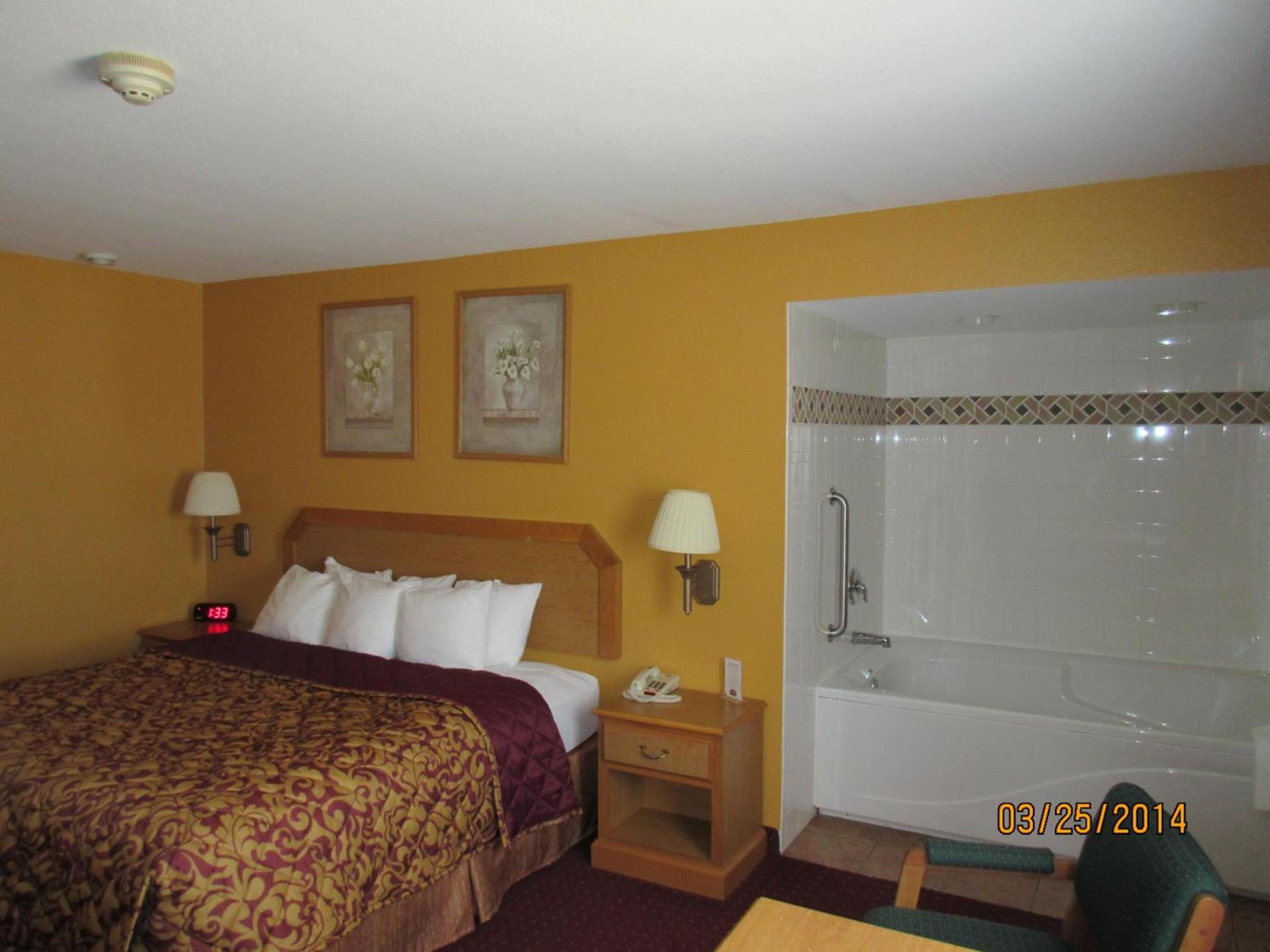 Parkfield Inn - Warsaw photo 13