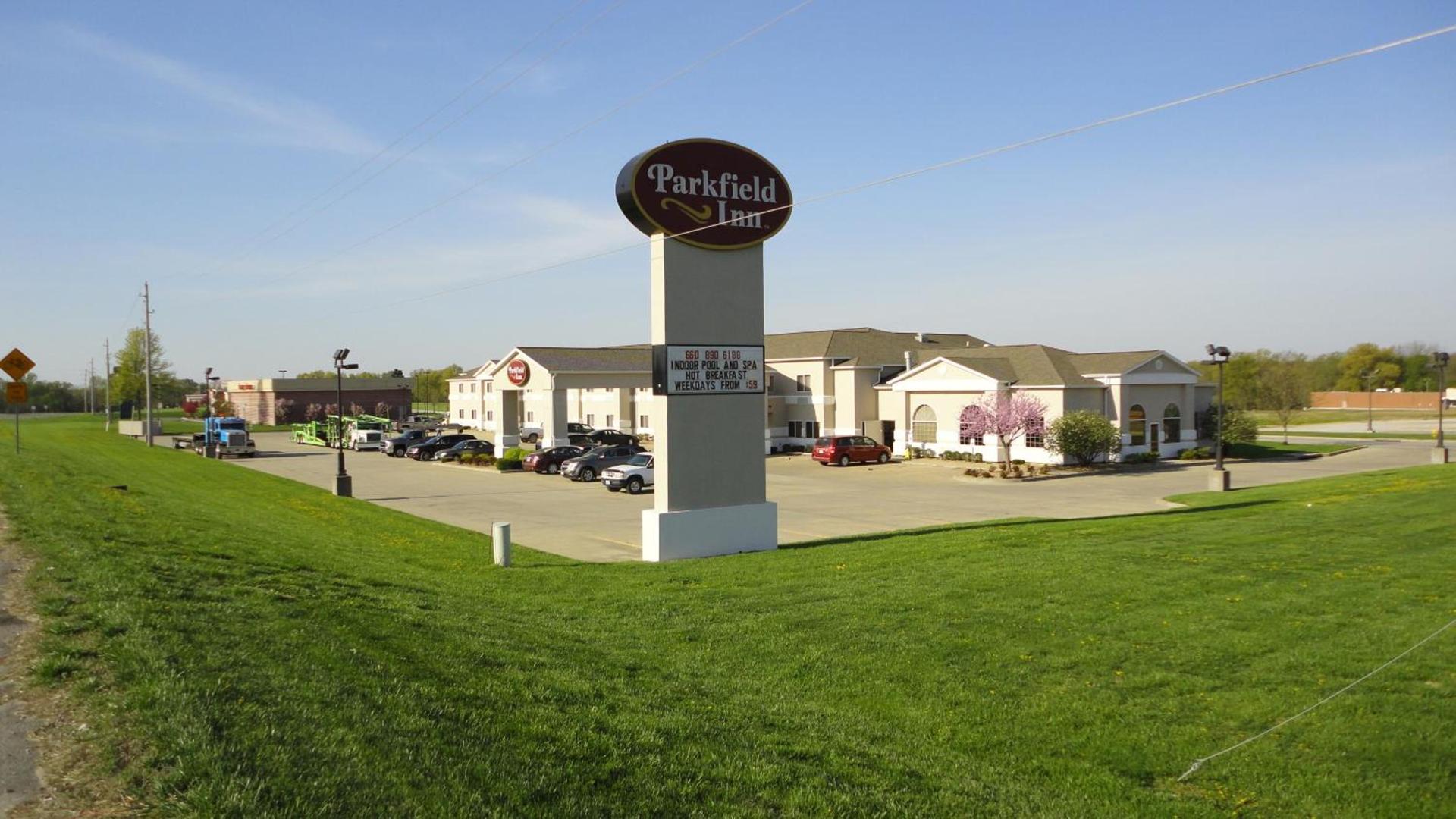 Parkfield Inn - Clinton photo 1