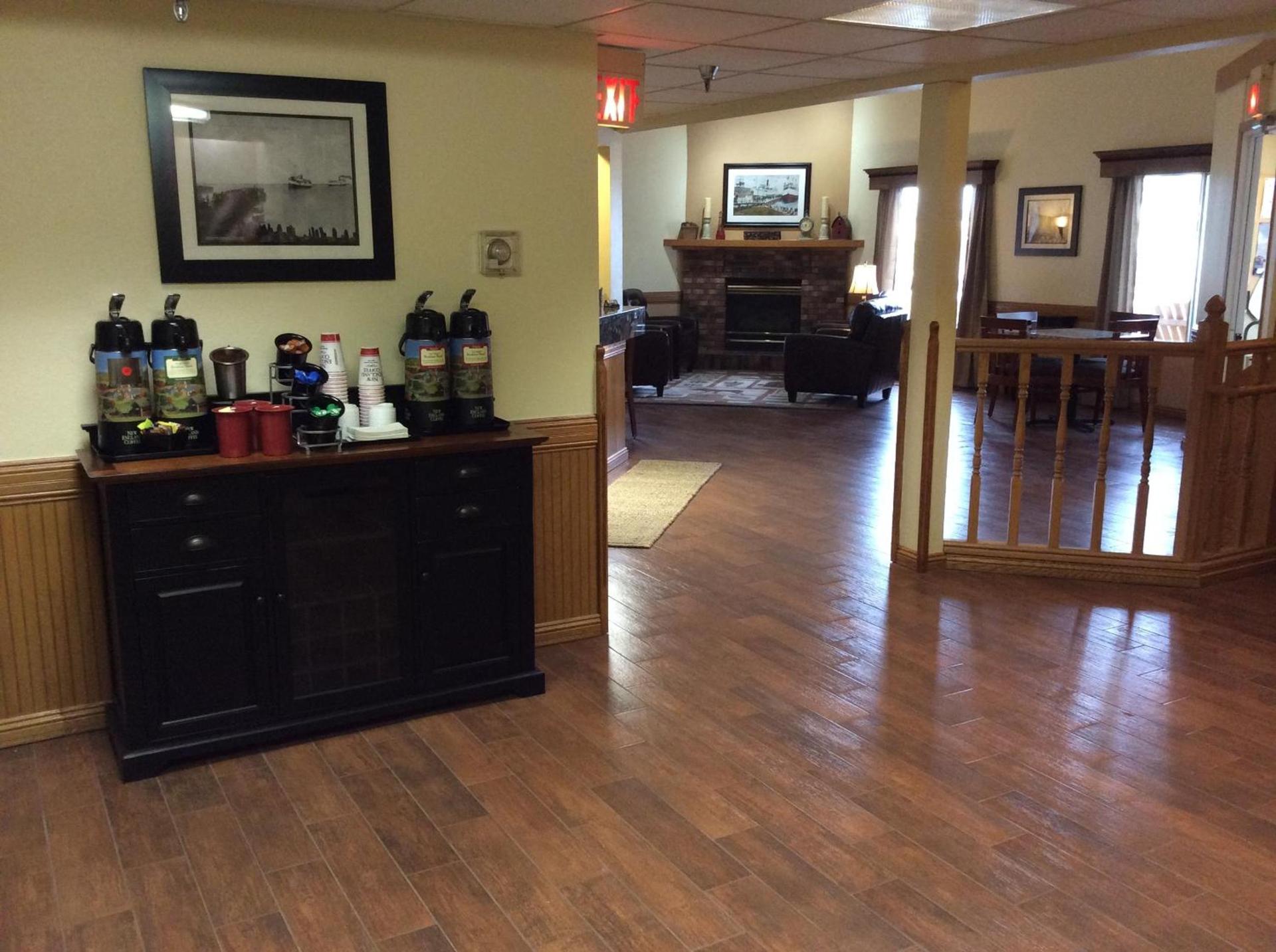 Country Inn Two Harbors photo 7