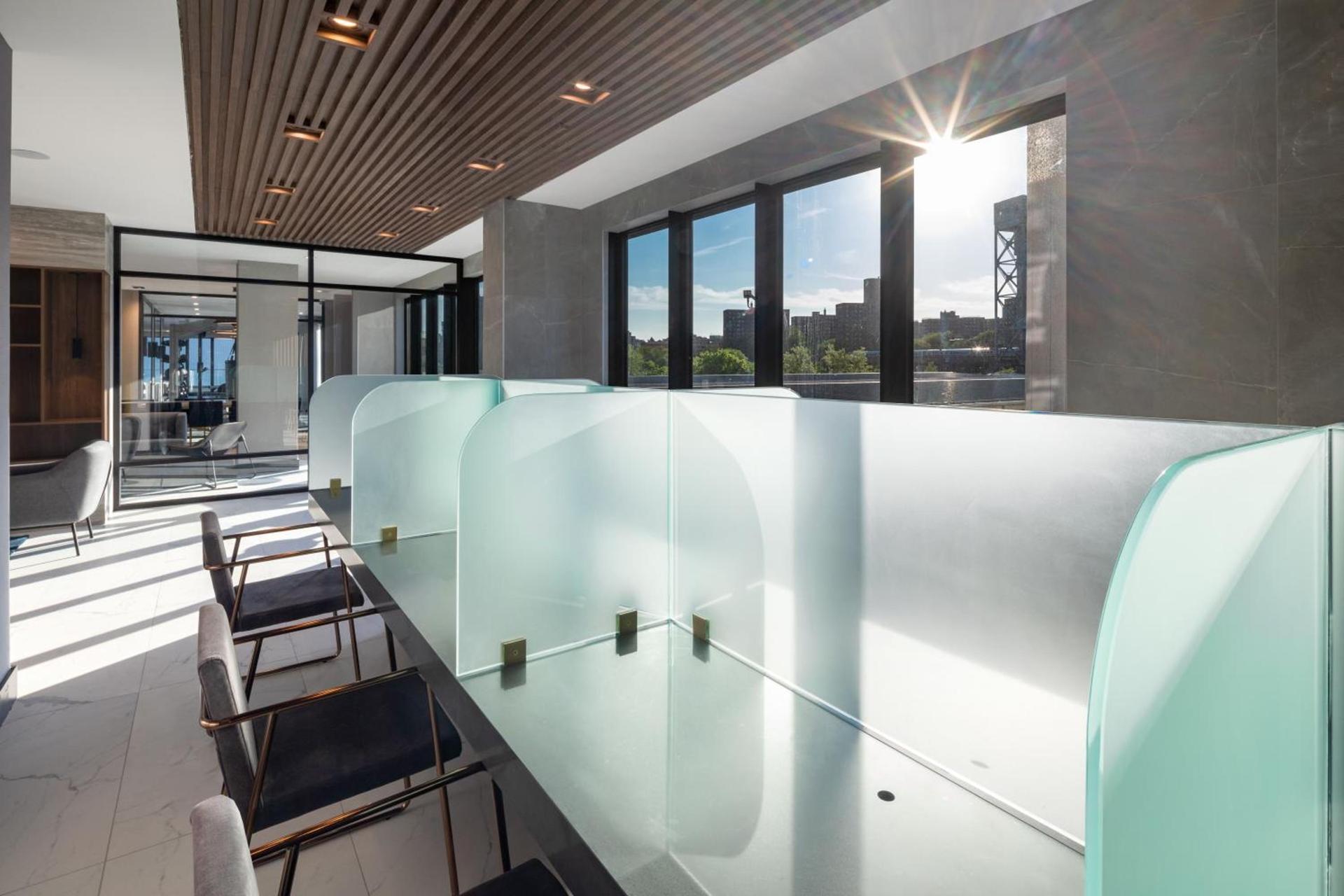 Global Luxury Suites at The Arches photo 16