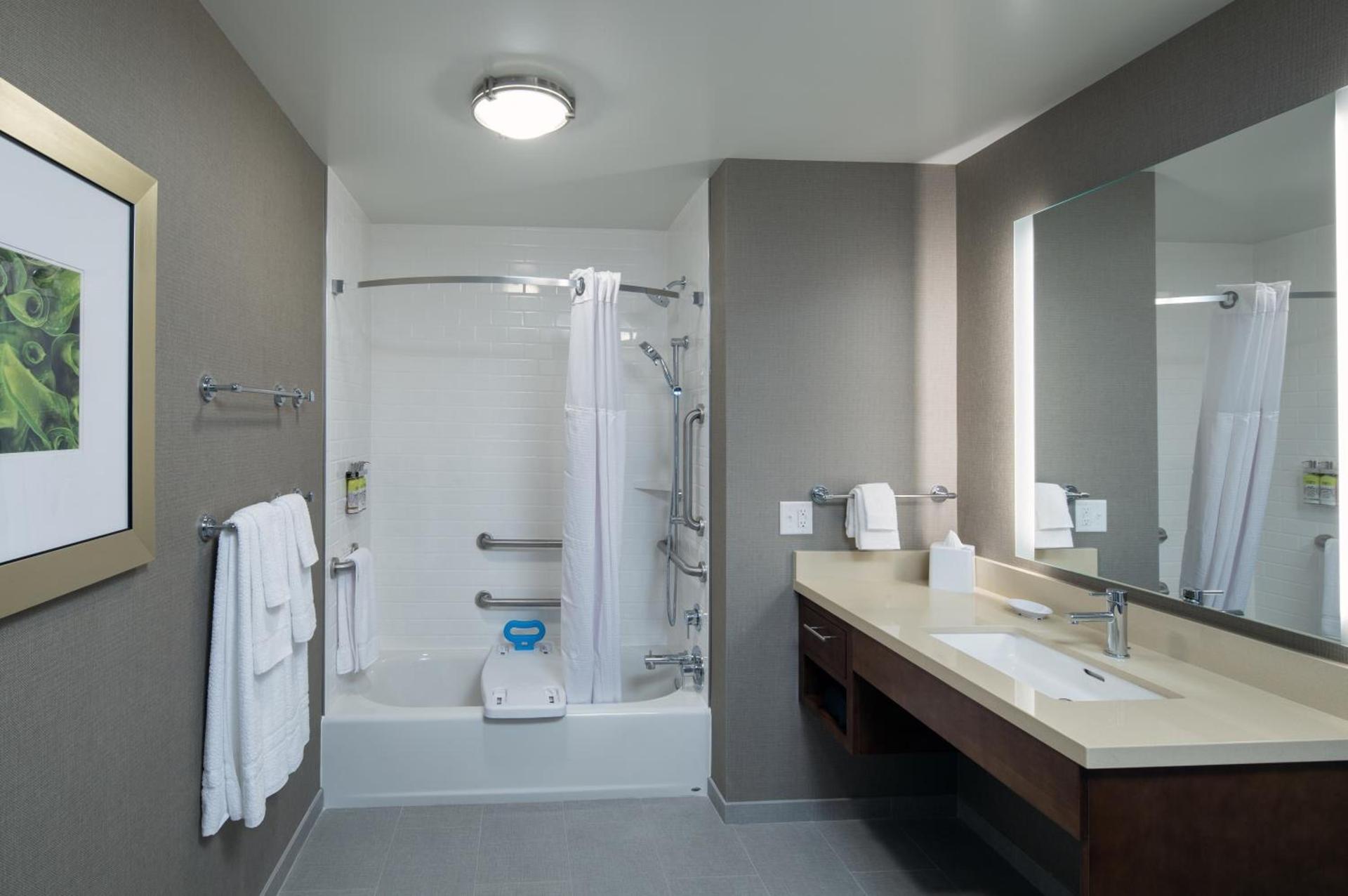 Staybridge Suites - Phoenix – Biltmore Area by IHG photo 16