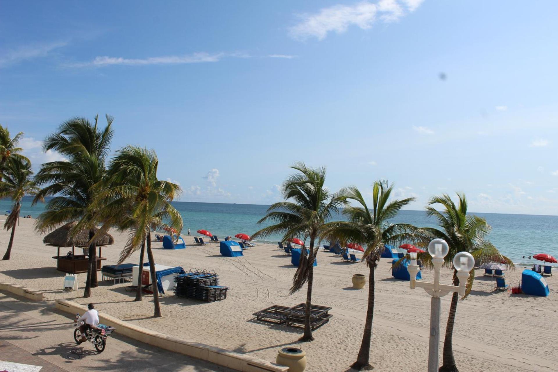 Golden Sand Oceanfront photo 5