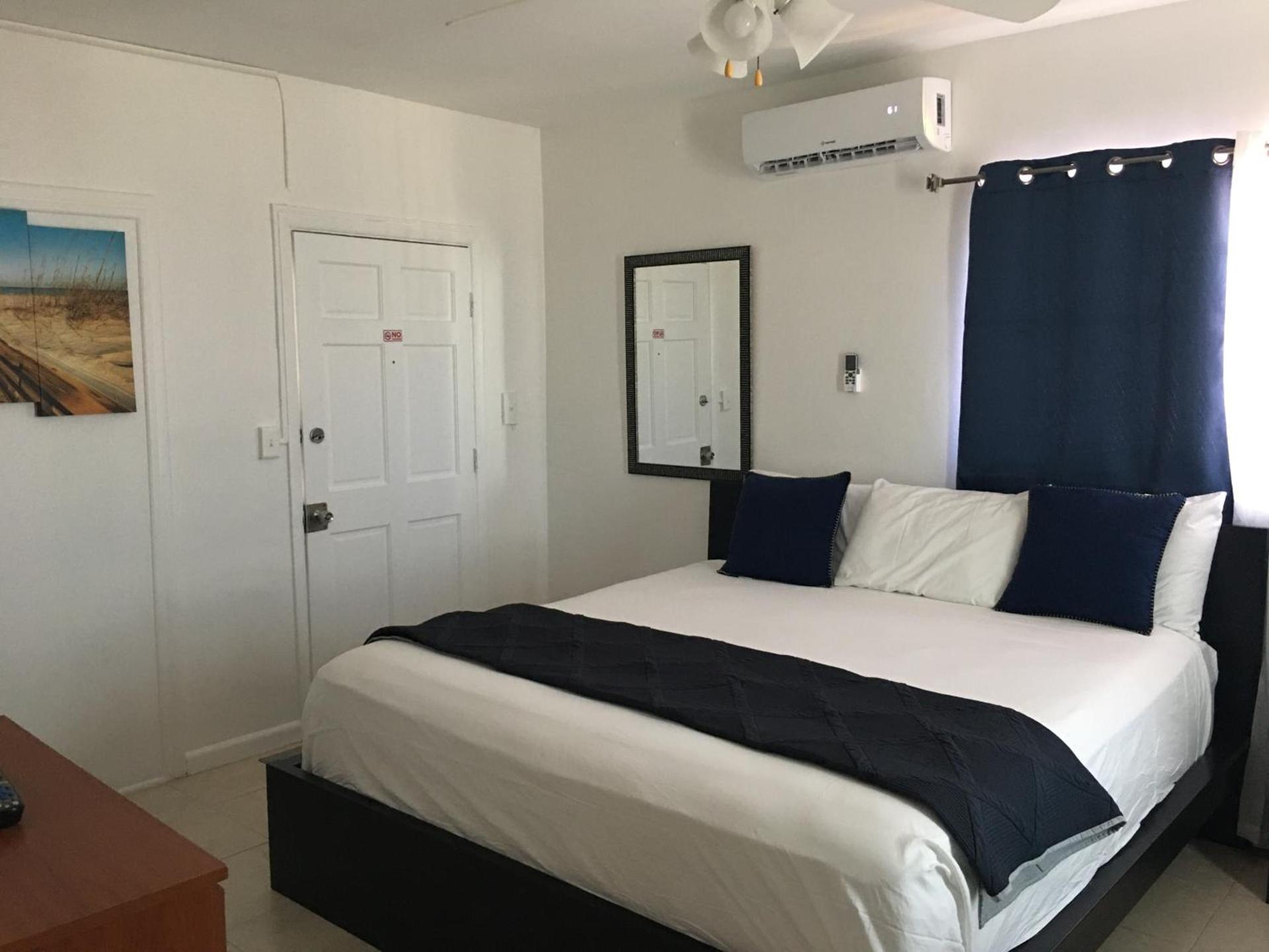 Golden Sand Oceanfront photo 28