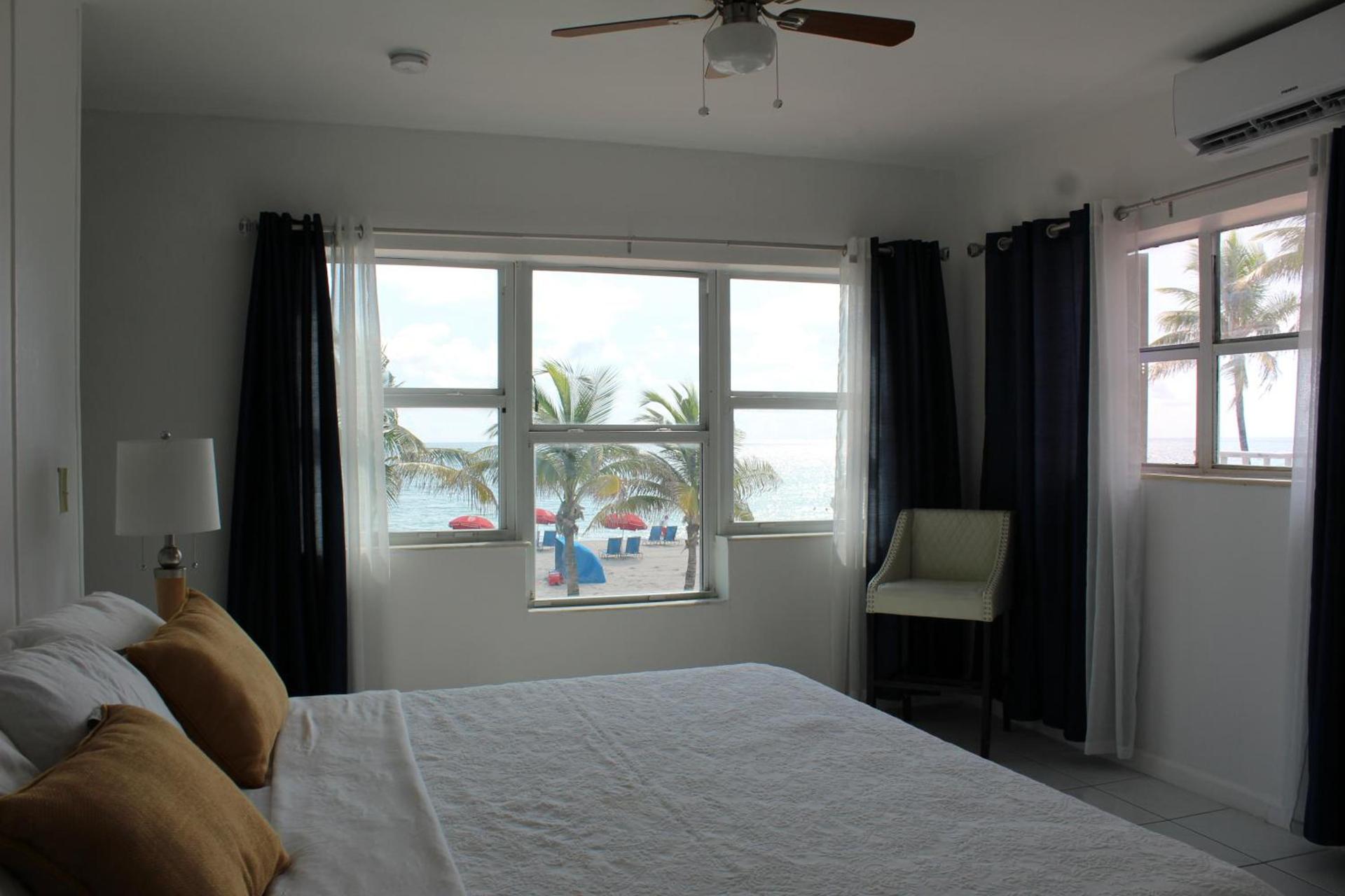 Golden Sand Oceanfront photo 26