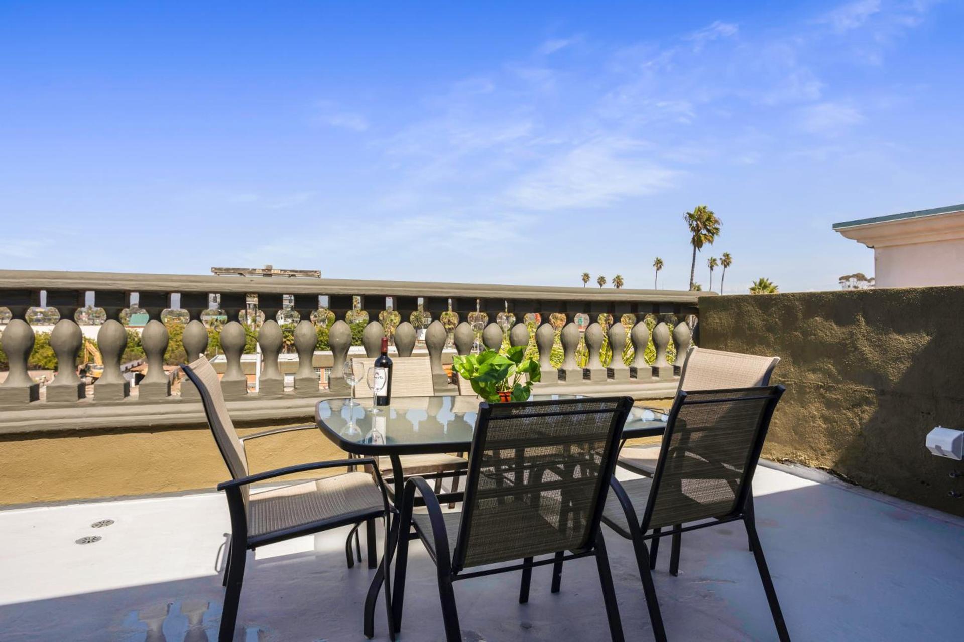 The Hotel Oceanside photo 65