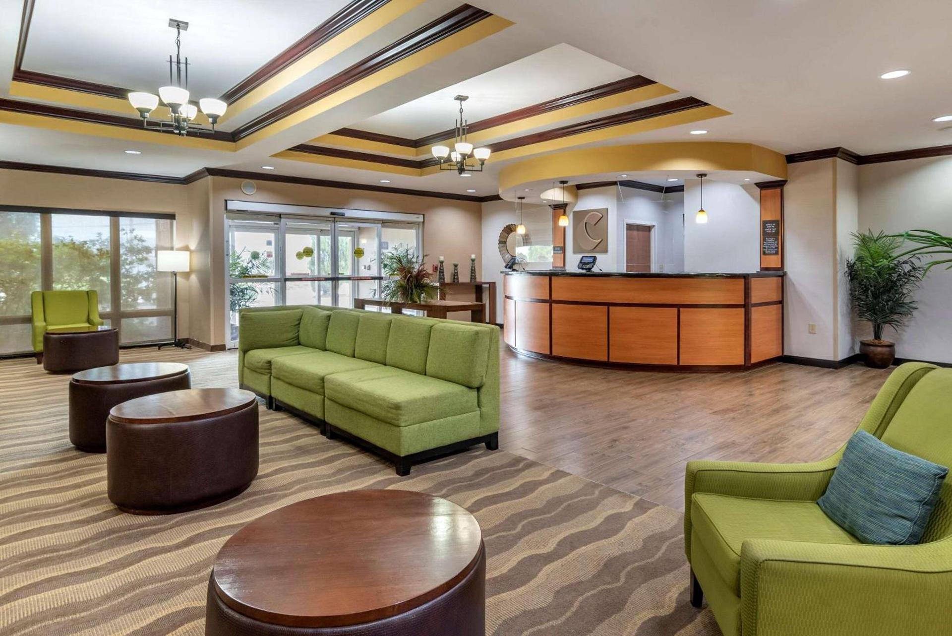 Comfort Suites Vicksburg photo 5