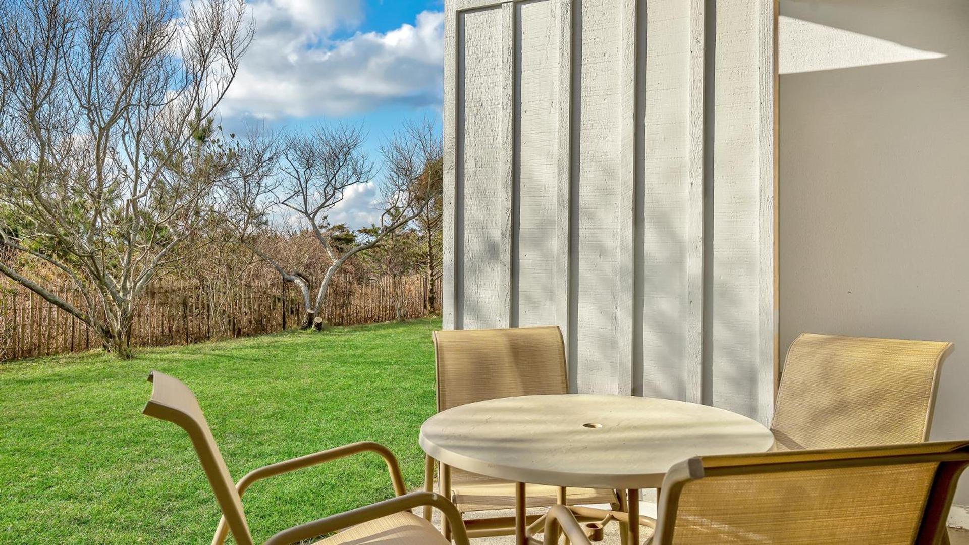 Windward Shores photo 64