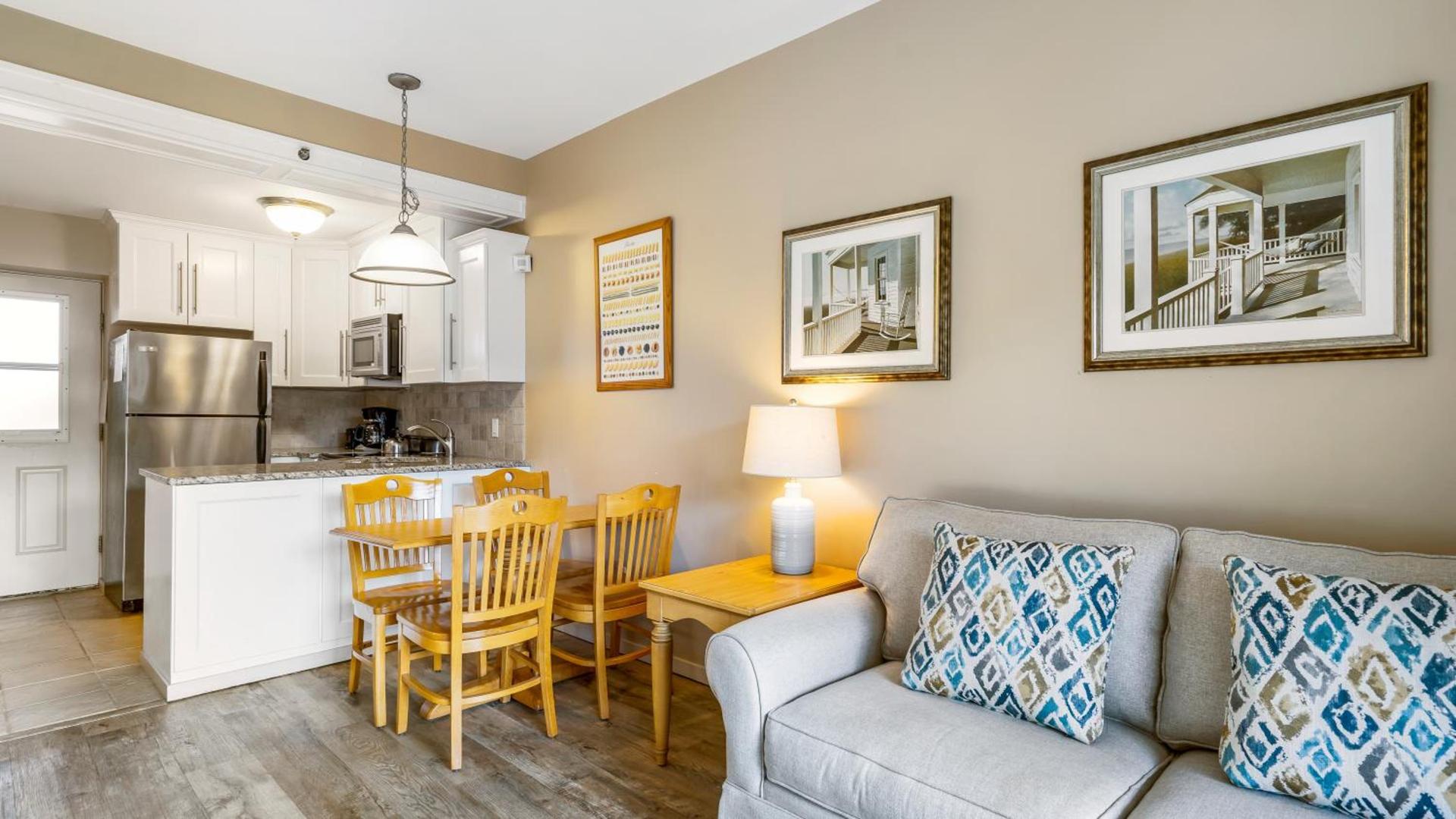 Windward Shores photo 35