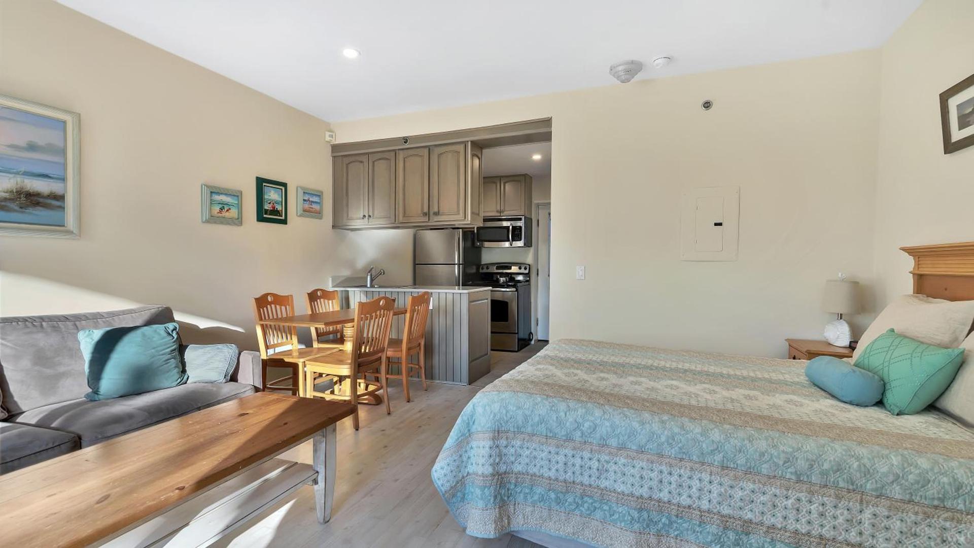 Windward Shores photo 42