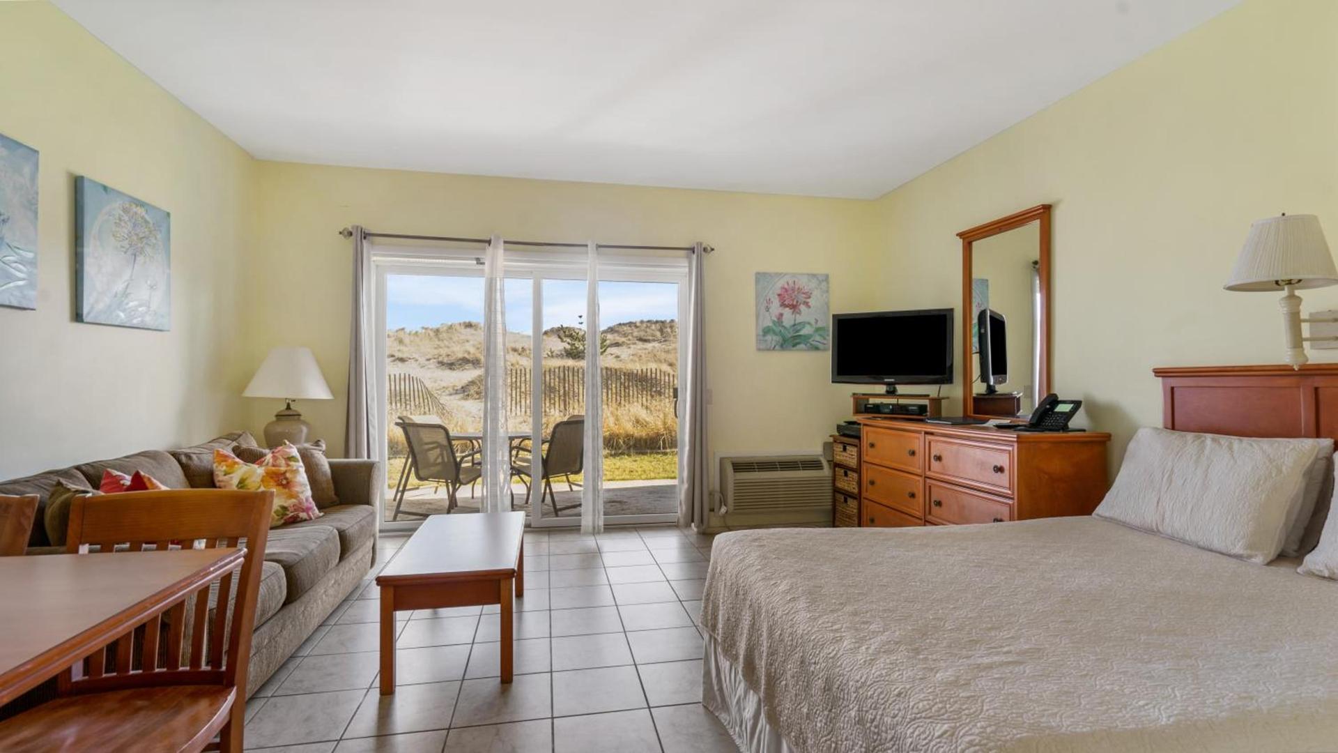 Windward Shores photo 52