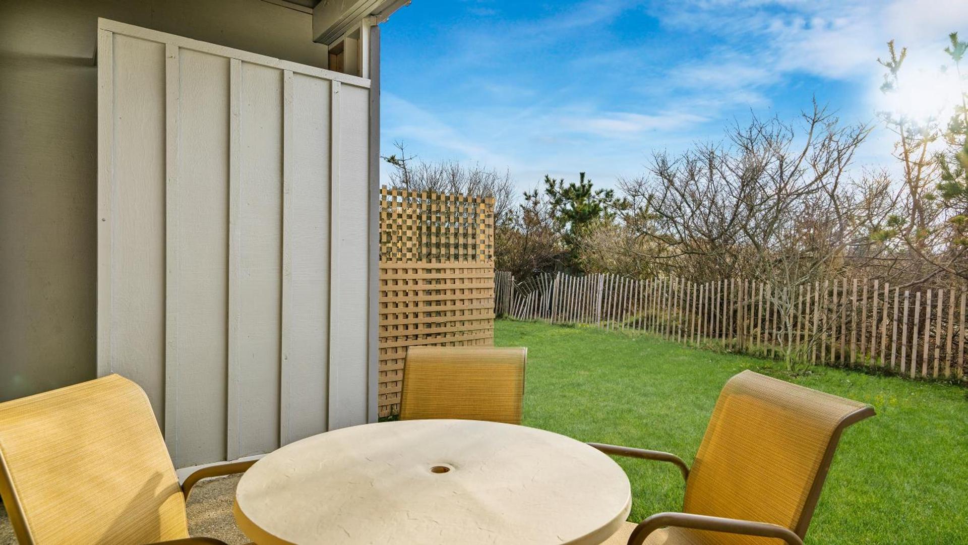Windward Shores photo 87