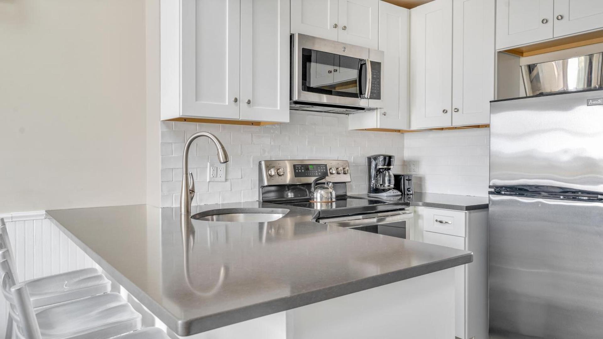Windward Shores photo 80