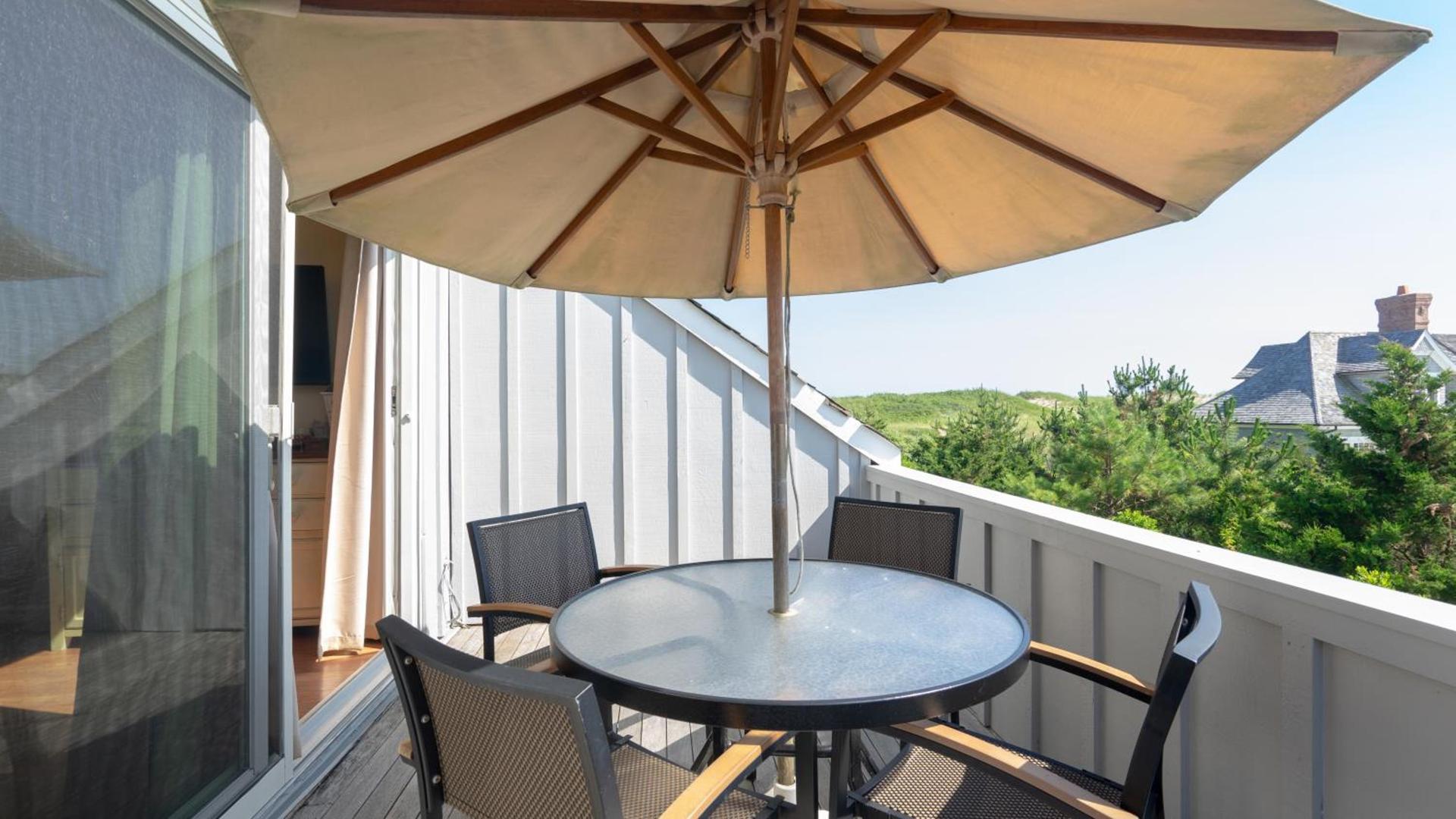 Windward Shores photo 75