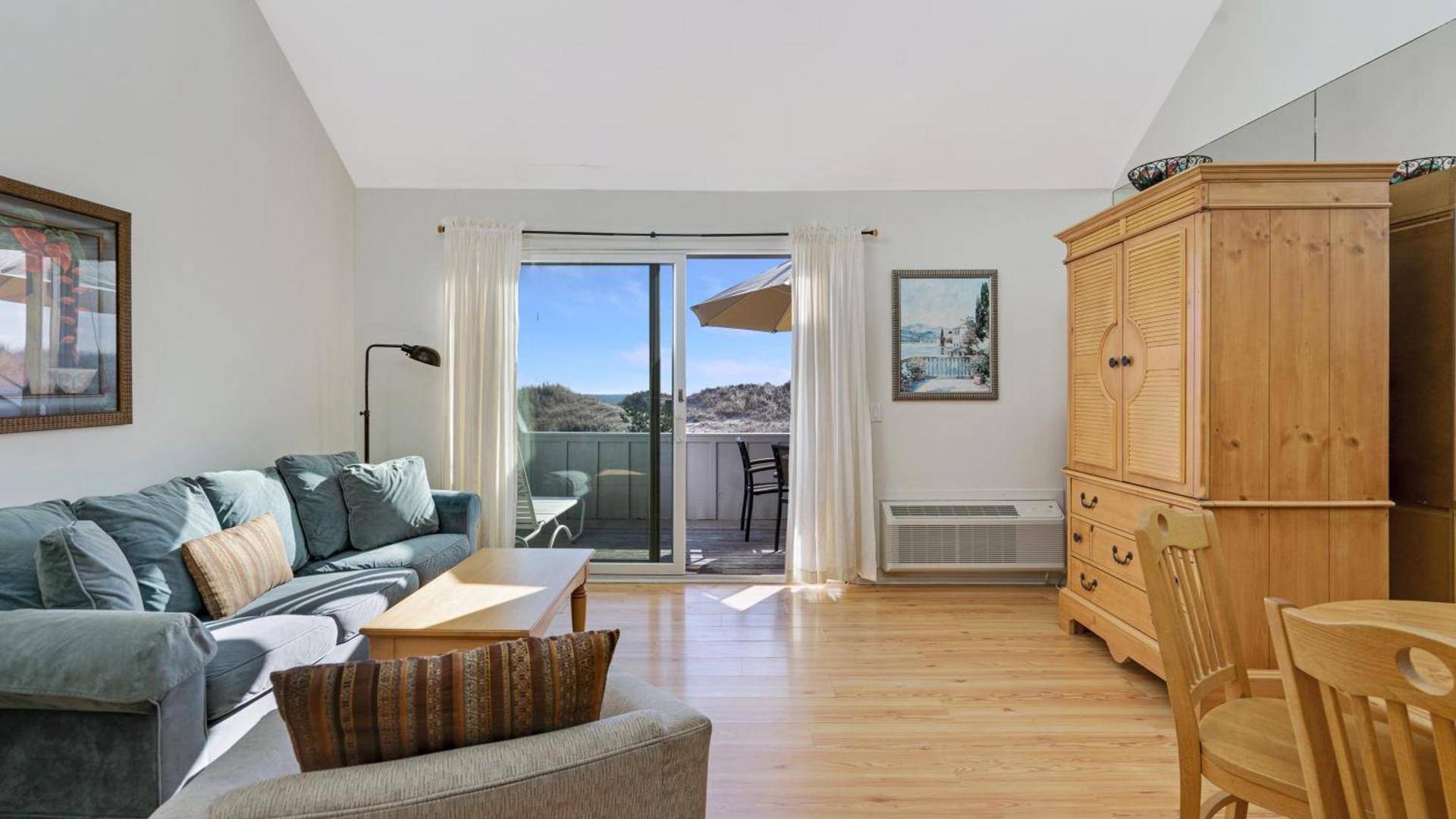 Windward Shores photo 67