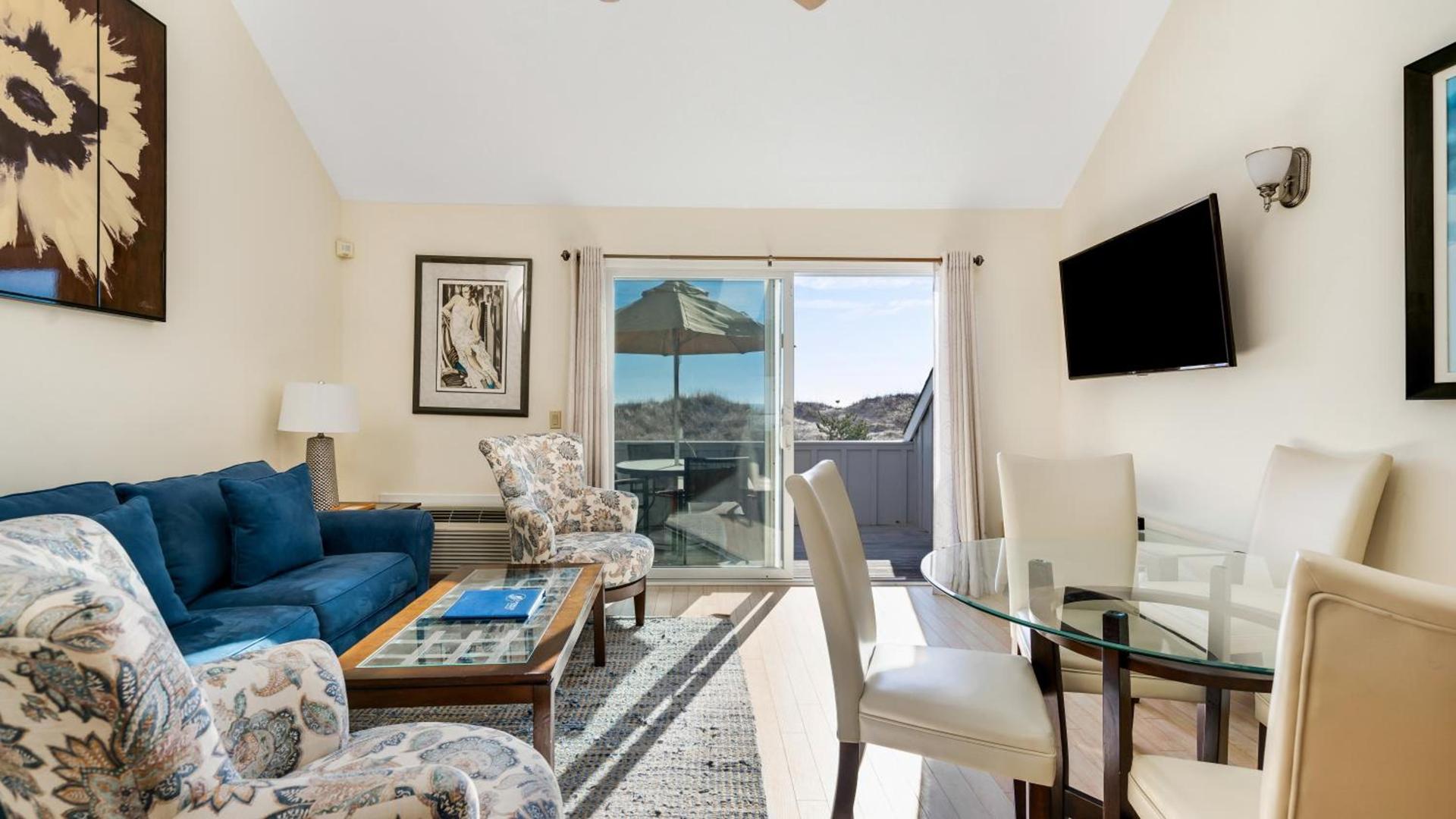 Windward Shores photo 36