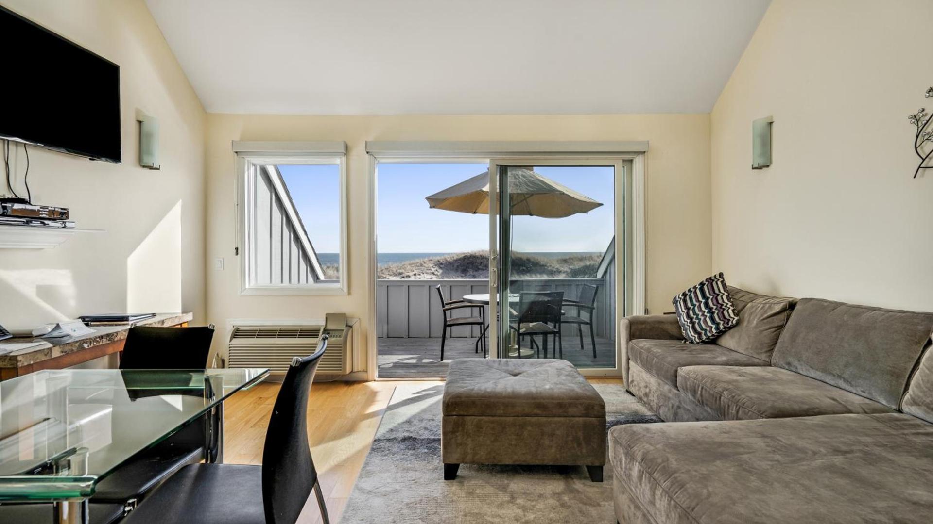 Windward Shores photo 85