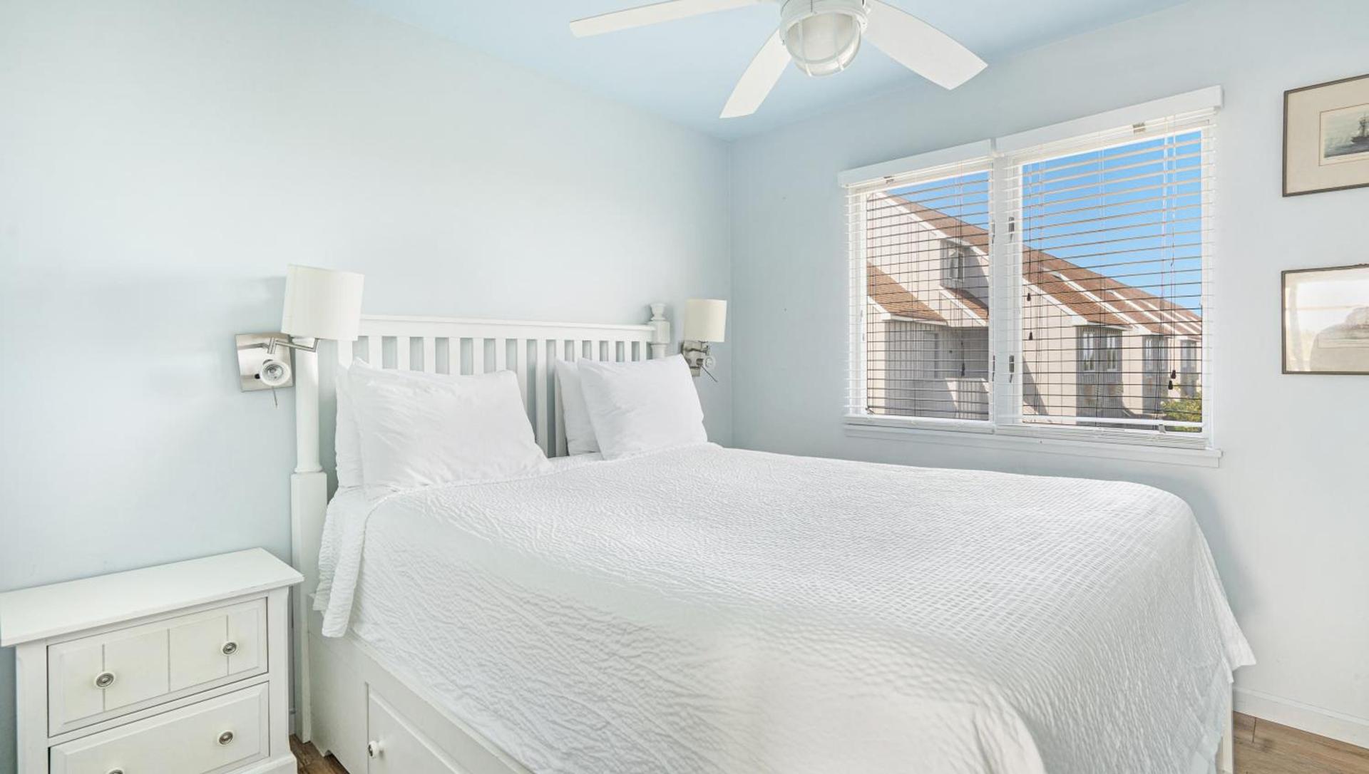 Windward Shores photo 65
